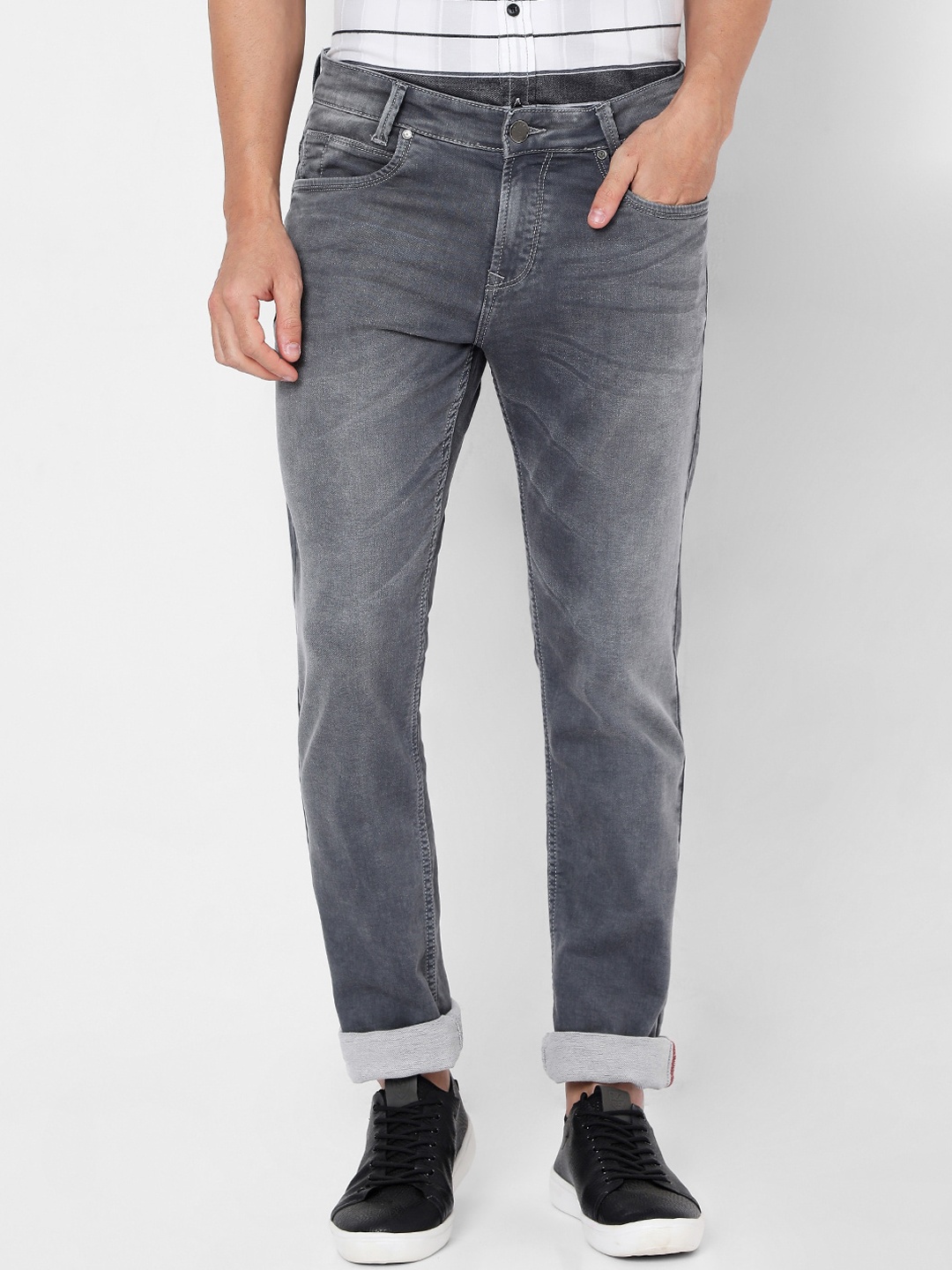 

Mufti Men Grey Light Fade Stretchable Jeans