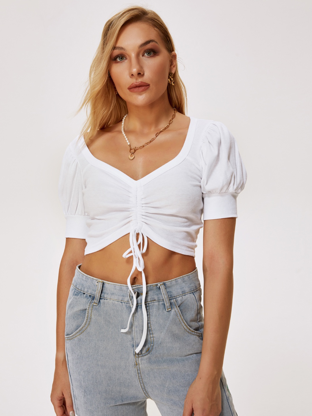 

URBANIC White Pure Cotton Solid Fitted Crop Top