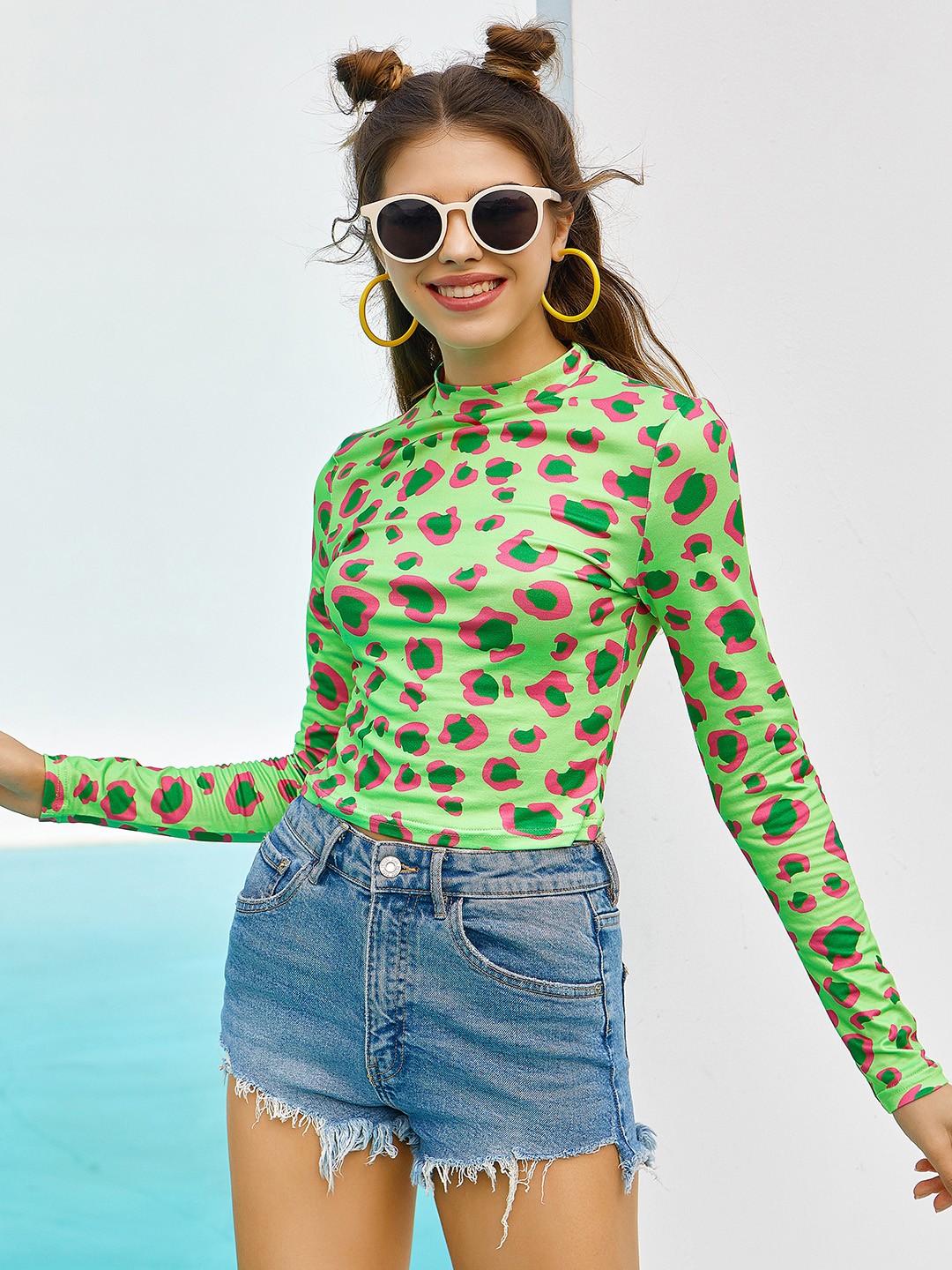 

URBANIC Green & Pink Animal Print Top