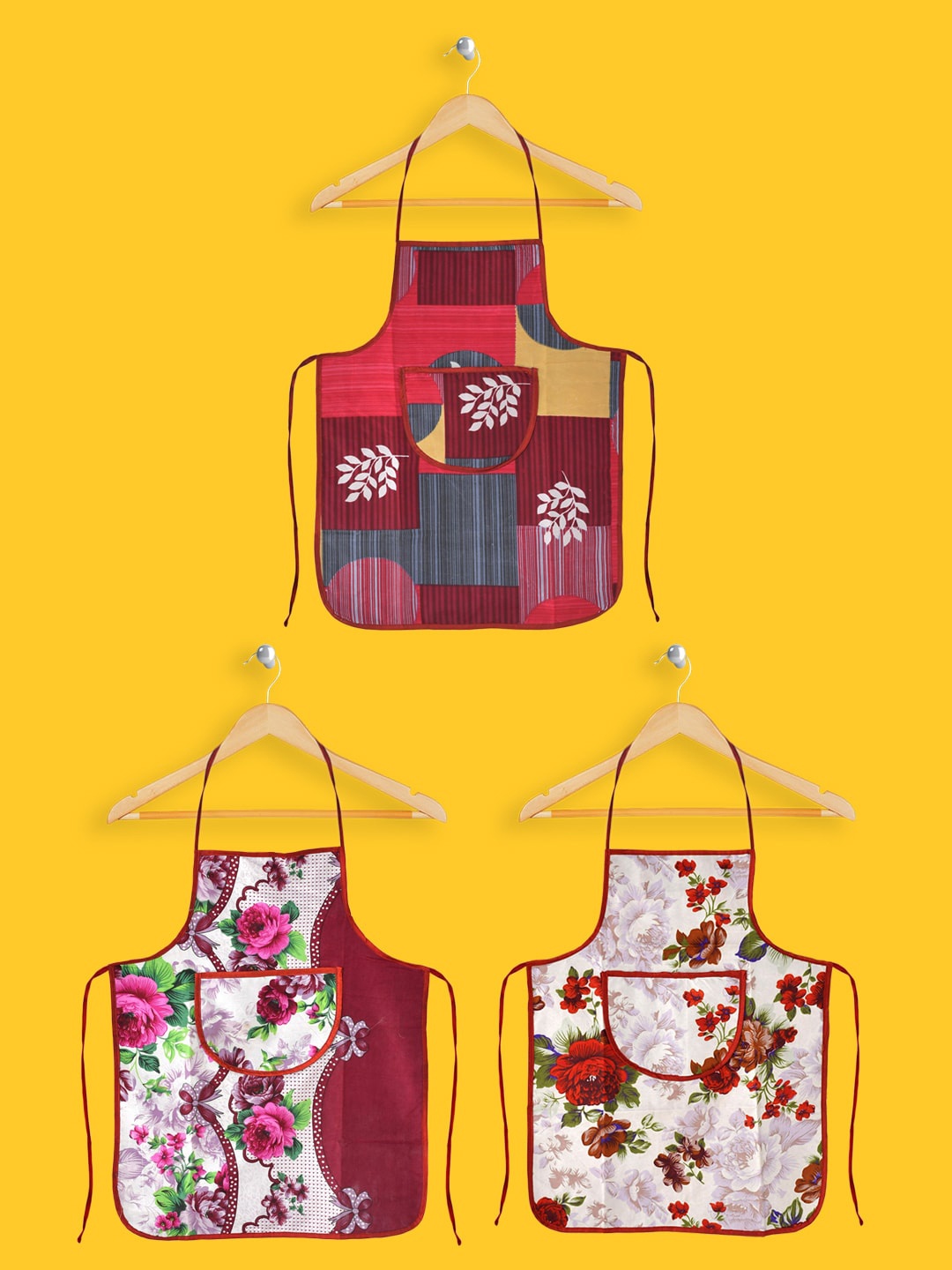 

Kuber Industries Set Of 3 Printed Cotton Aprons, Red
