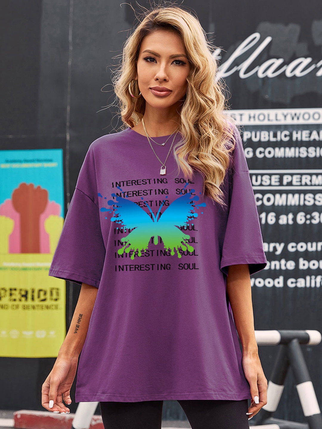 

URBANIC Women Purple Cotton Printed Drop-Shoulder Sleeves T-shirt