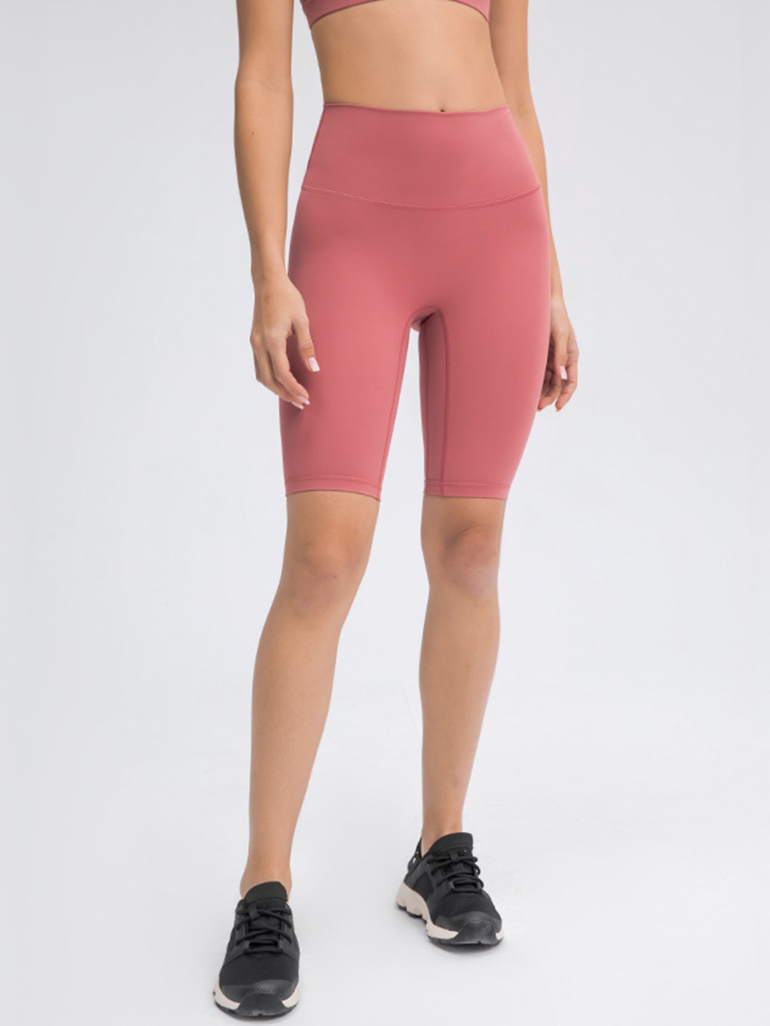 

URBANIC Women Dusty Pink Slim Fit High-Rise Gym Biker Shorts, Rose
