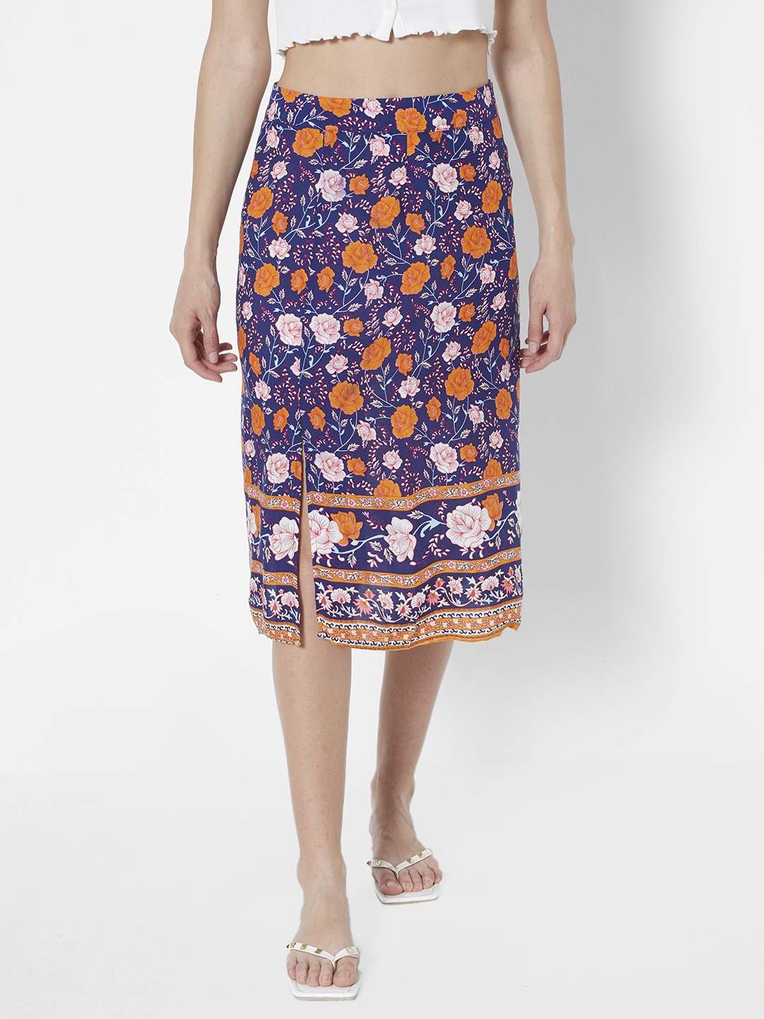 

URBANIC Women Blue & Orange Floral Printed Straight Skirt