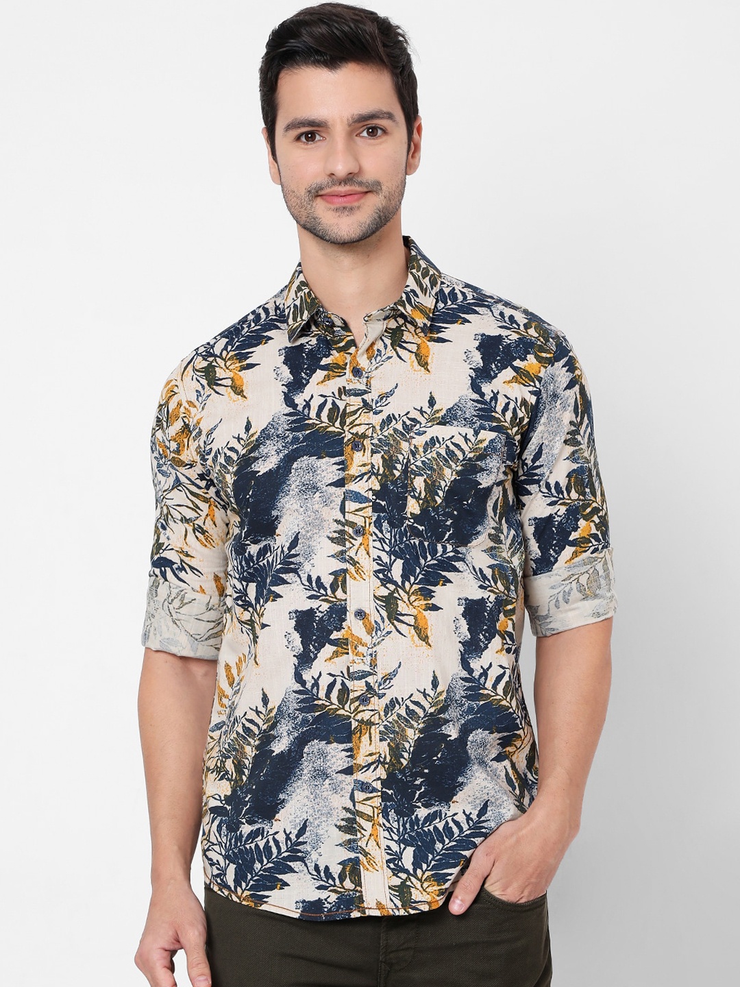 

Mufti Men Beige Slim Fit Opaque Printed Casual Shirt