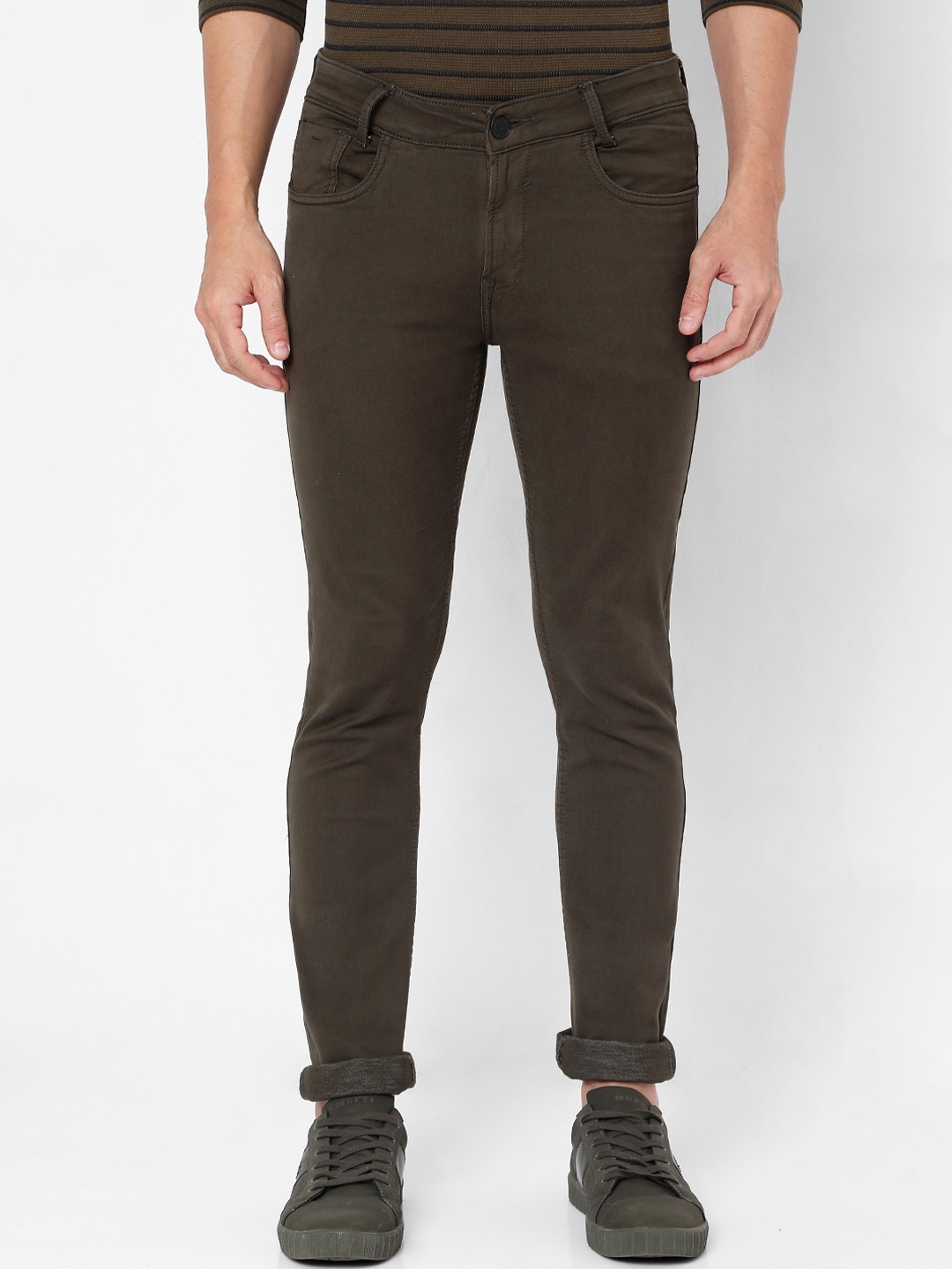 

Mufti Men Olive Green Solid Slim Fit Trousers