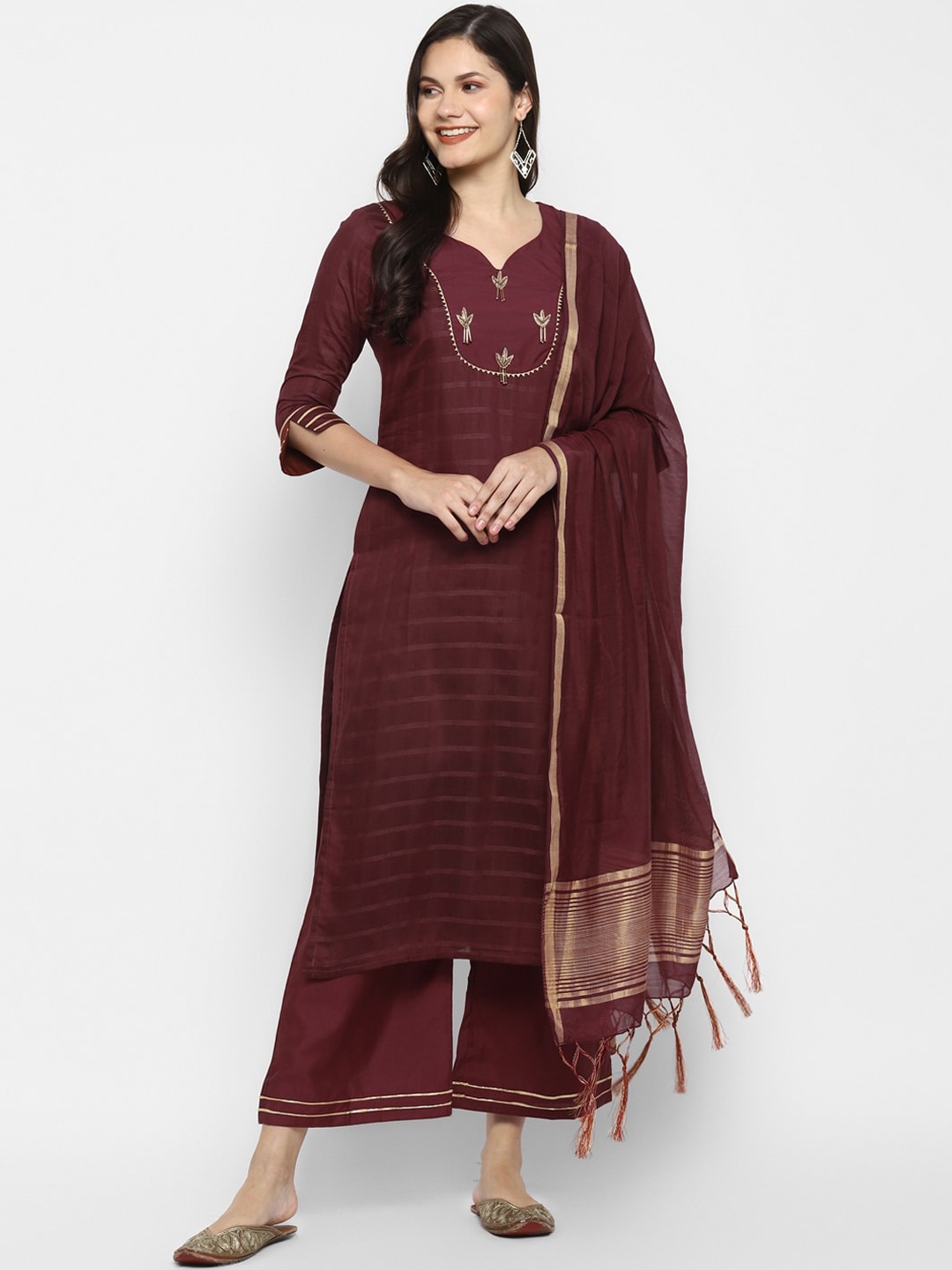 

VAABA Women Maroon Regular Gotta Patti Chanderi Silk Kurta with Palazzos & Dupatta