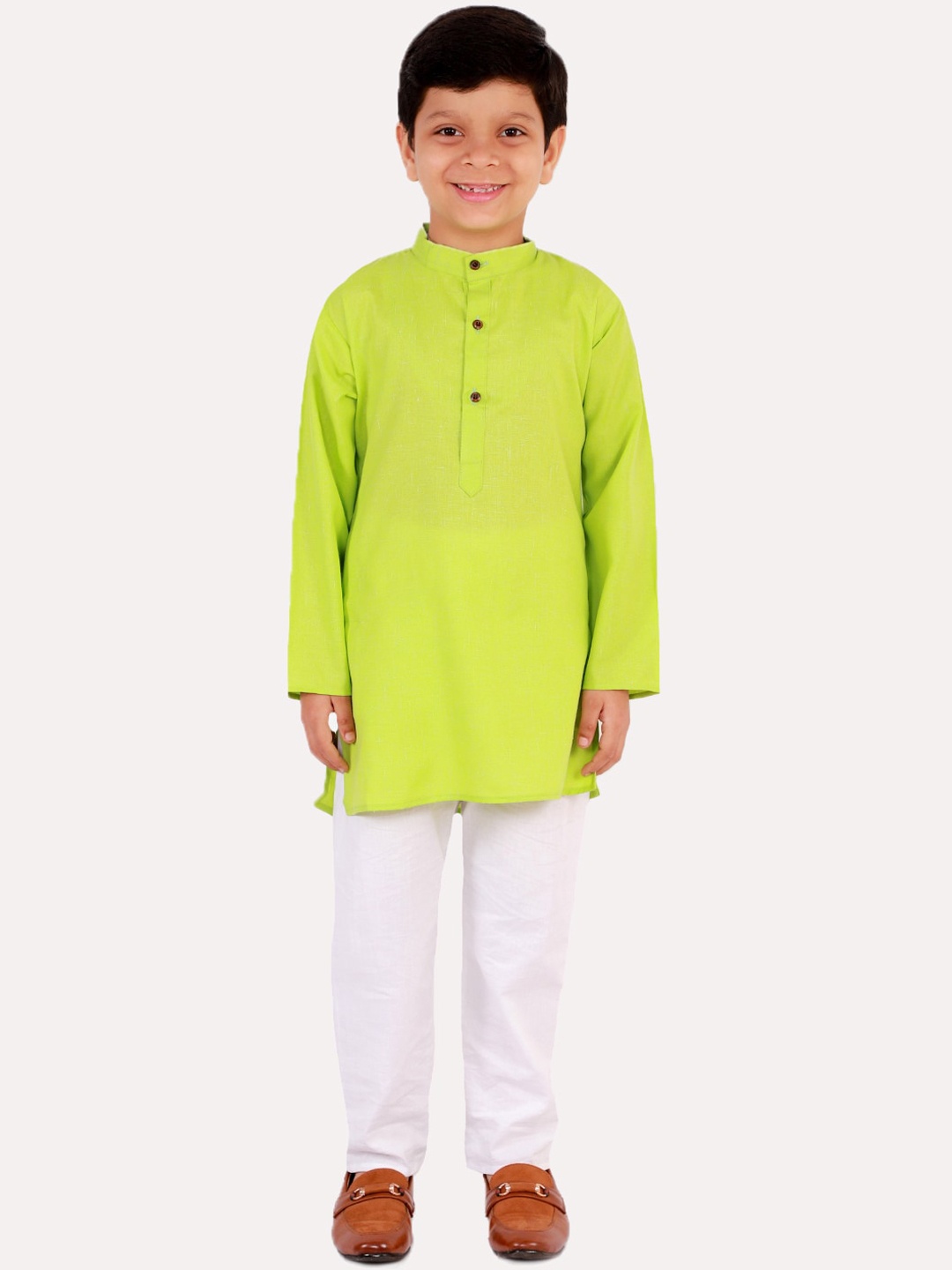 

Superminis Boys Green Regular Pure Cotton Kurta with Pyjamas