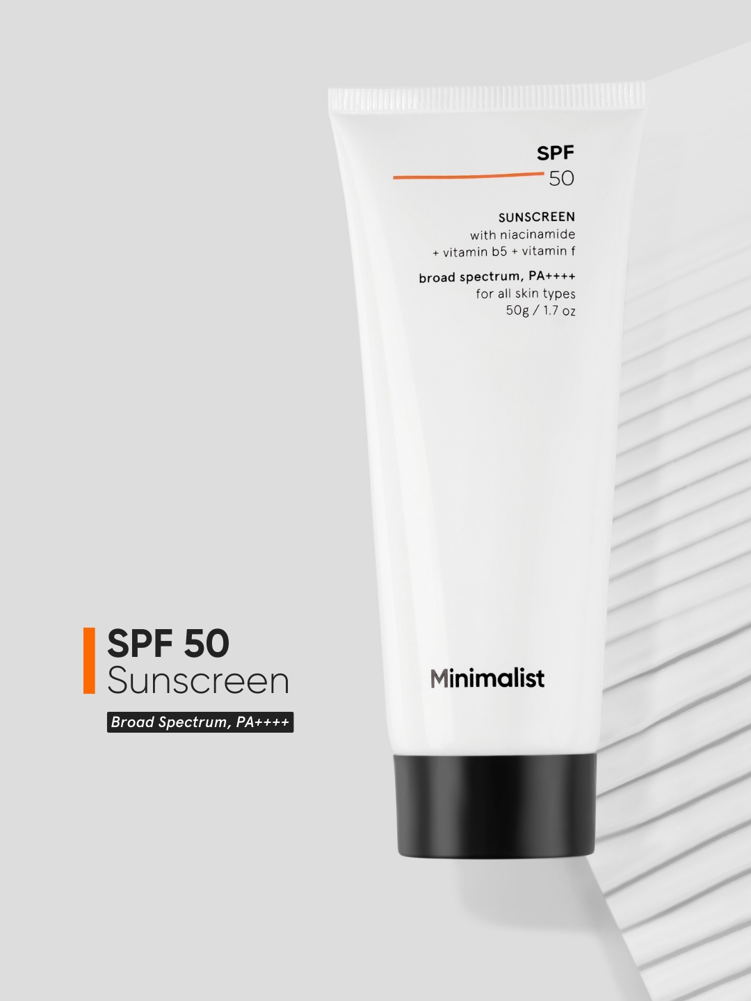 

Minimalist SPF 50 PA++++ Multi Vitamin Sunscreen, White