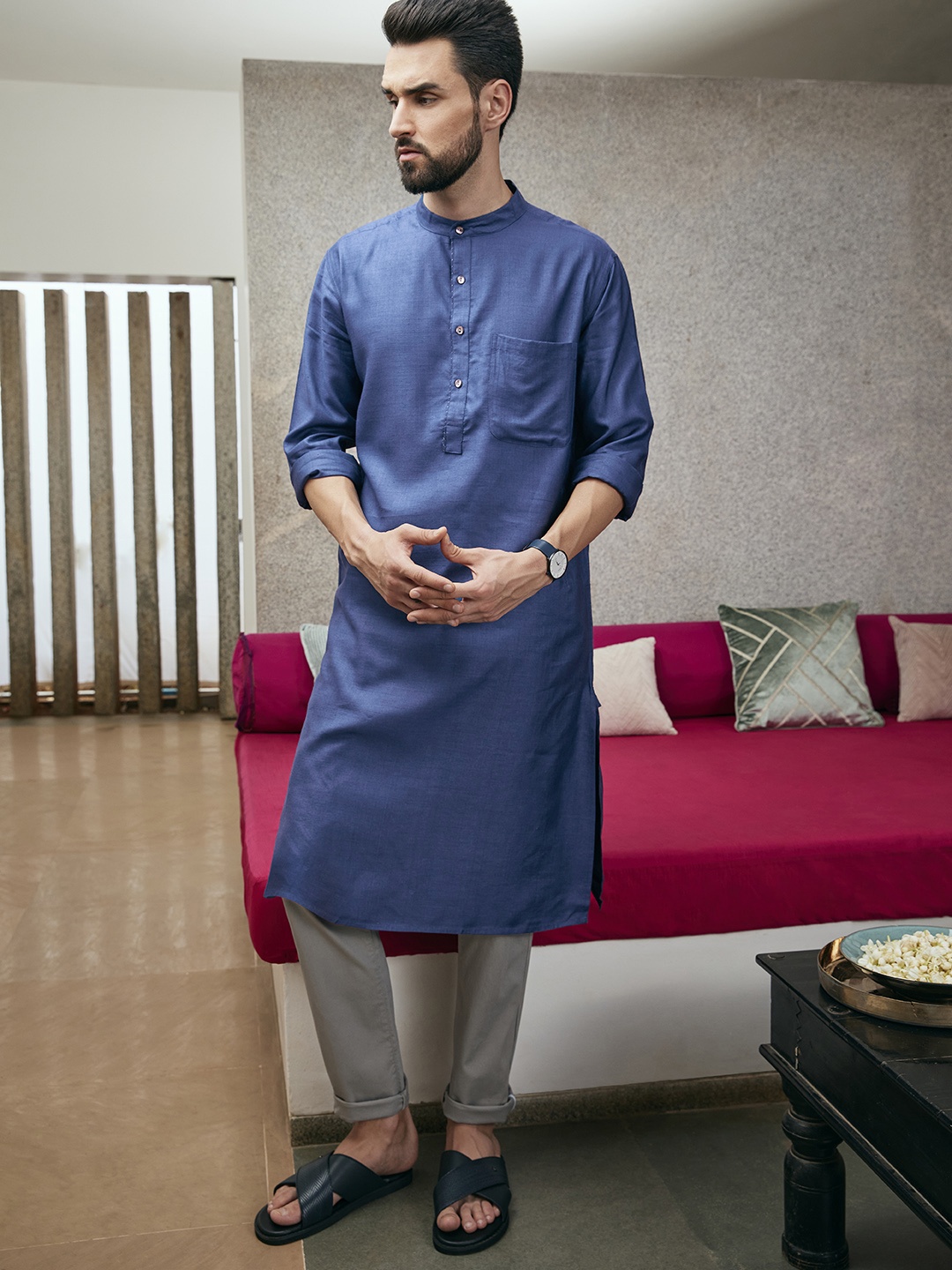 

Fabindia Men Blue Solid Slim-Fit Kurta