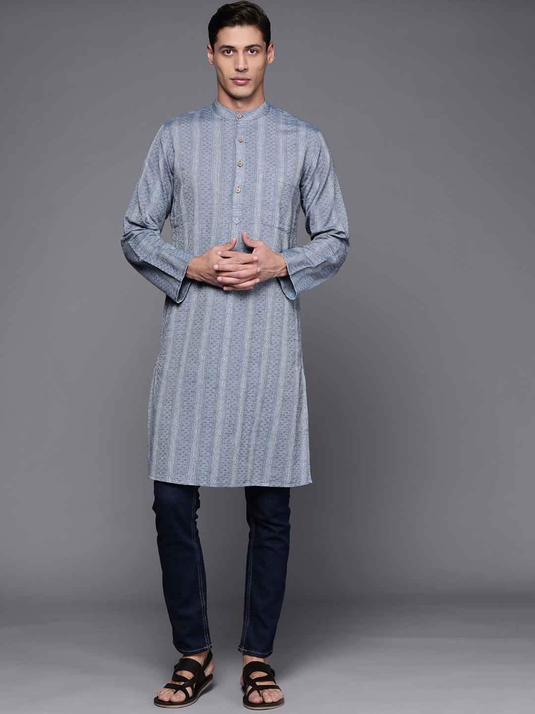 

Fabindia Men Blue Pure Cotton Striped Dobby Kurta