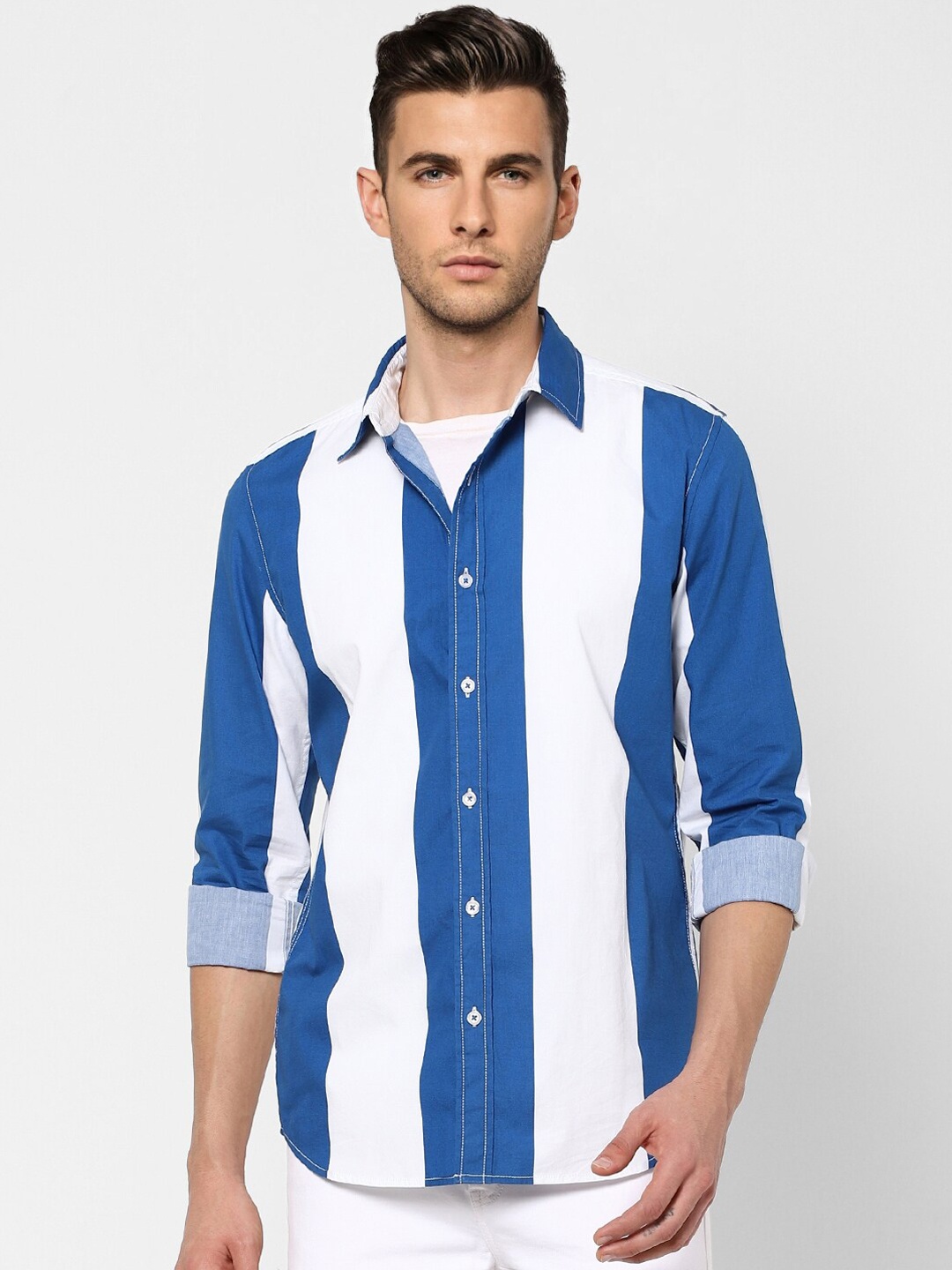 

Jack & Jones Men Blue Slim Fit Opaque Striped Casual Shirt
