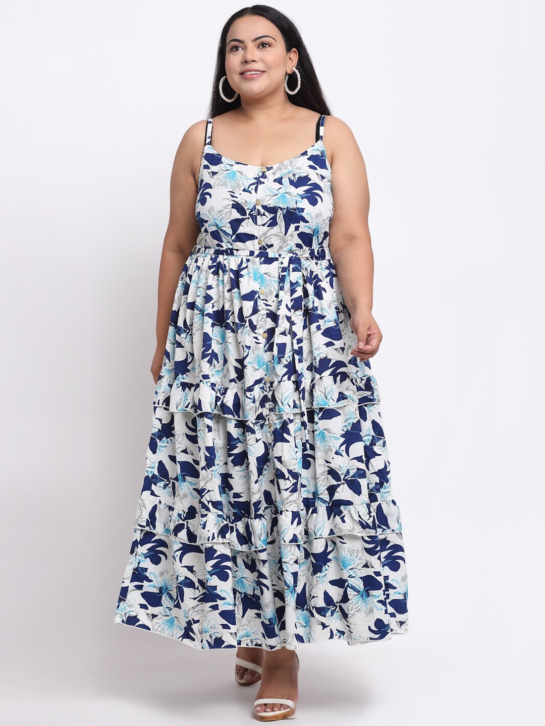 

sindrellastorie White Floral Crepe Maxi Dress