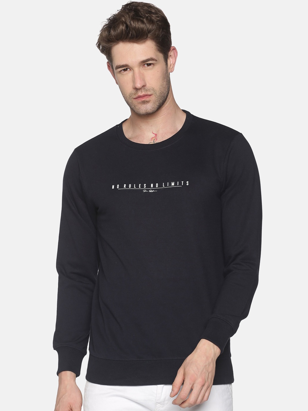 

SHOWOFF Men Navy Blue Sweatshirt