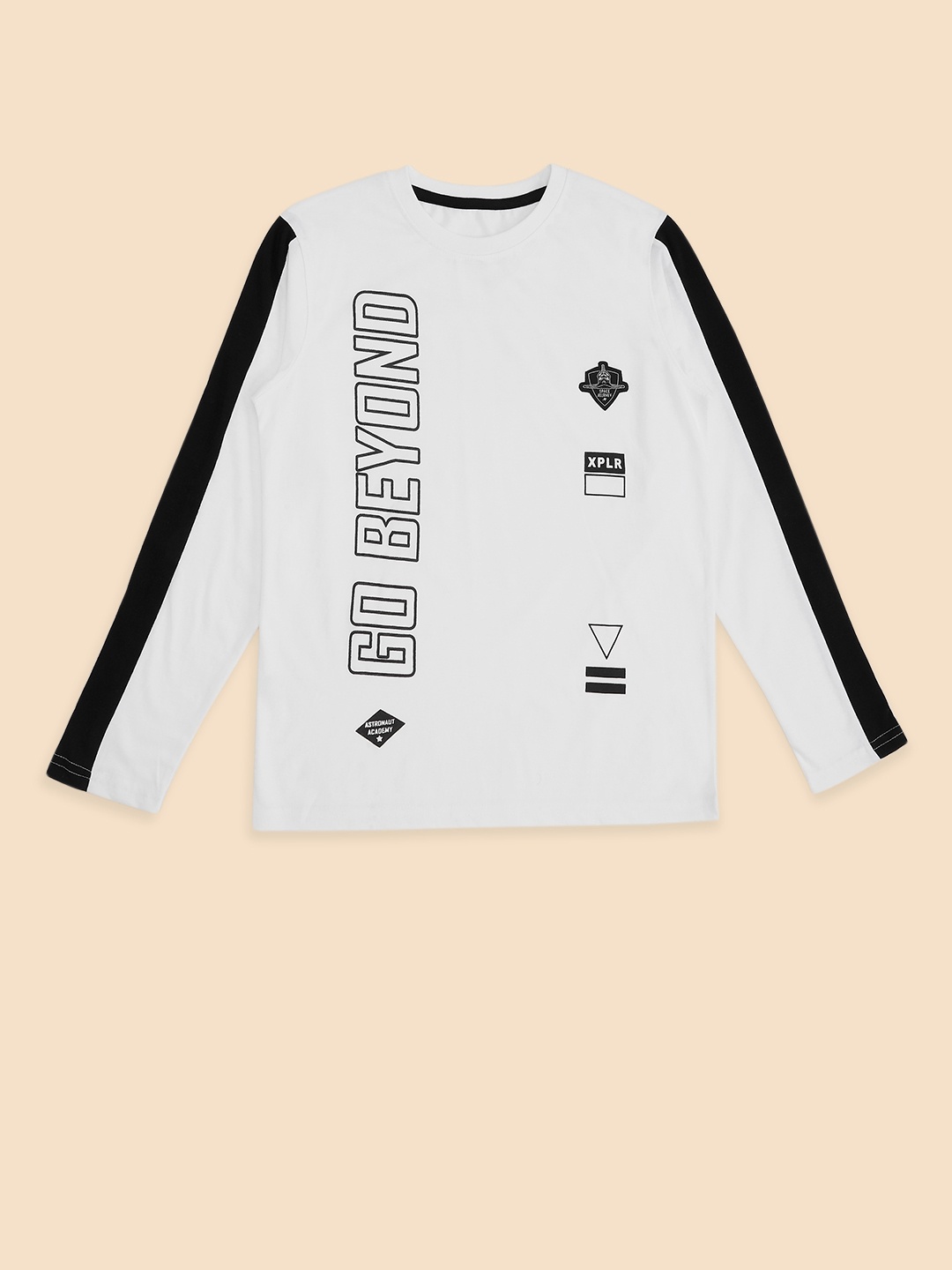 

Pantaloons Junior Boys White Pure Cotton Printed T-shirt
