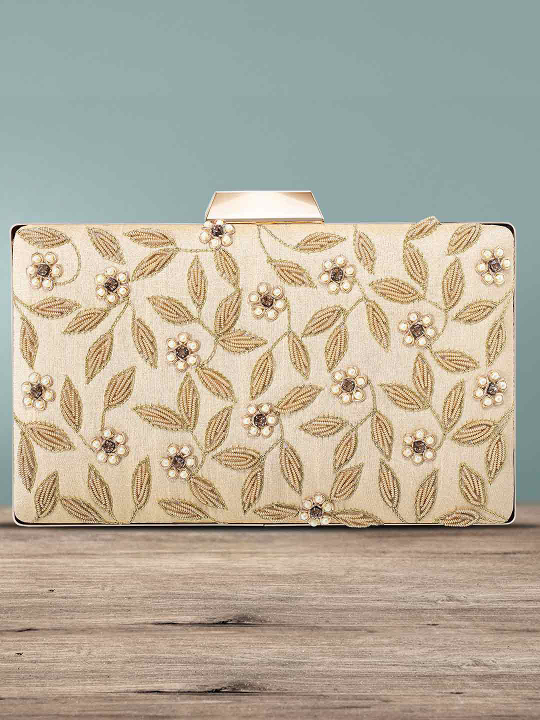

Peora Gold-Toned & White Embroidered Purse Clutch