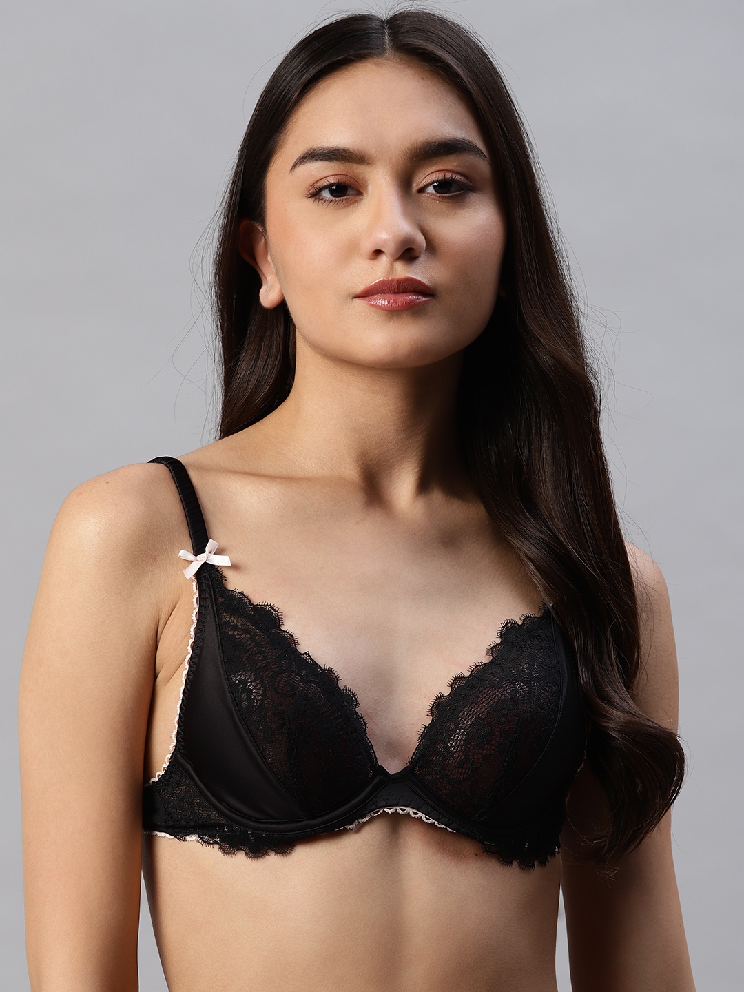 

Marks & Spencer Black T-shirt Bra Underwired T817734DBLACK