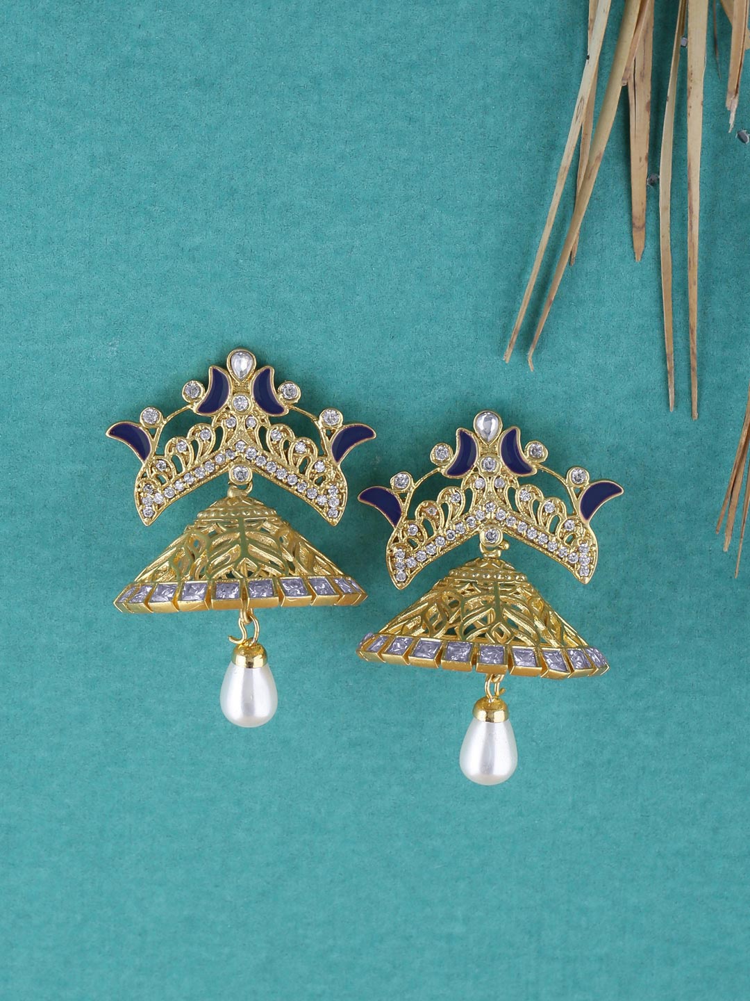 

Tistabene Blue & White Gold Plated Enamelled Jhumki Earrings