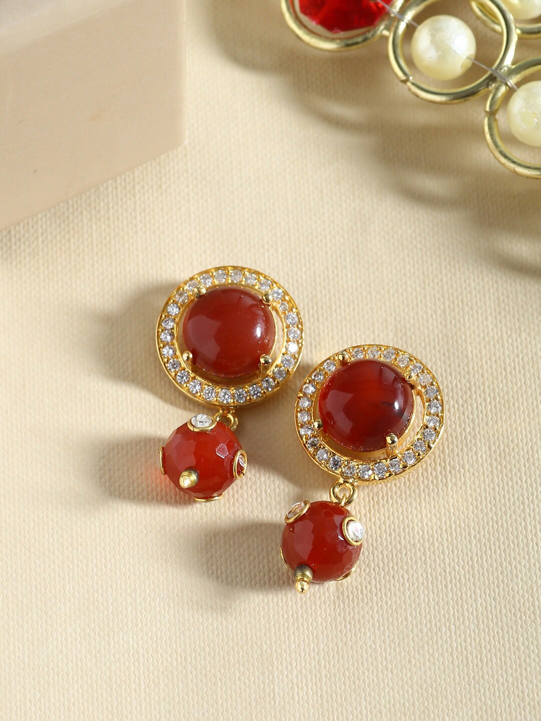 

Tistabene Red Contemporary Studs Earrings