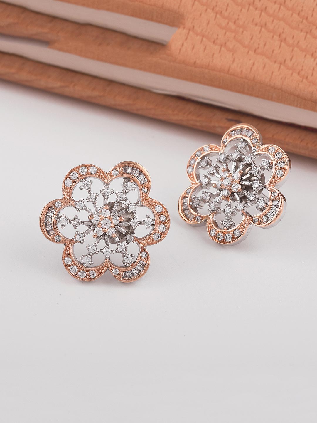 

Tistabene White Contemporary Studs Earrings