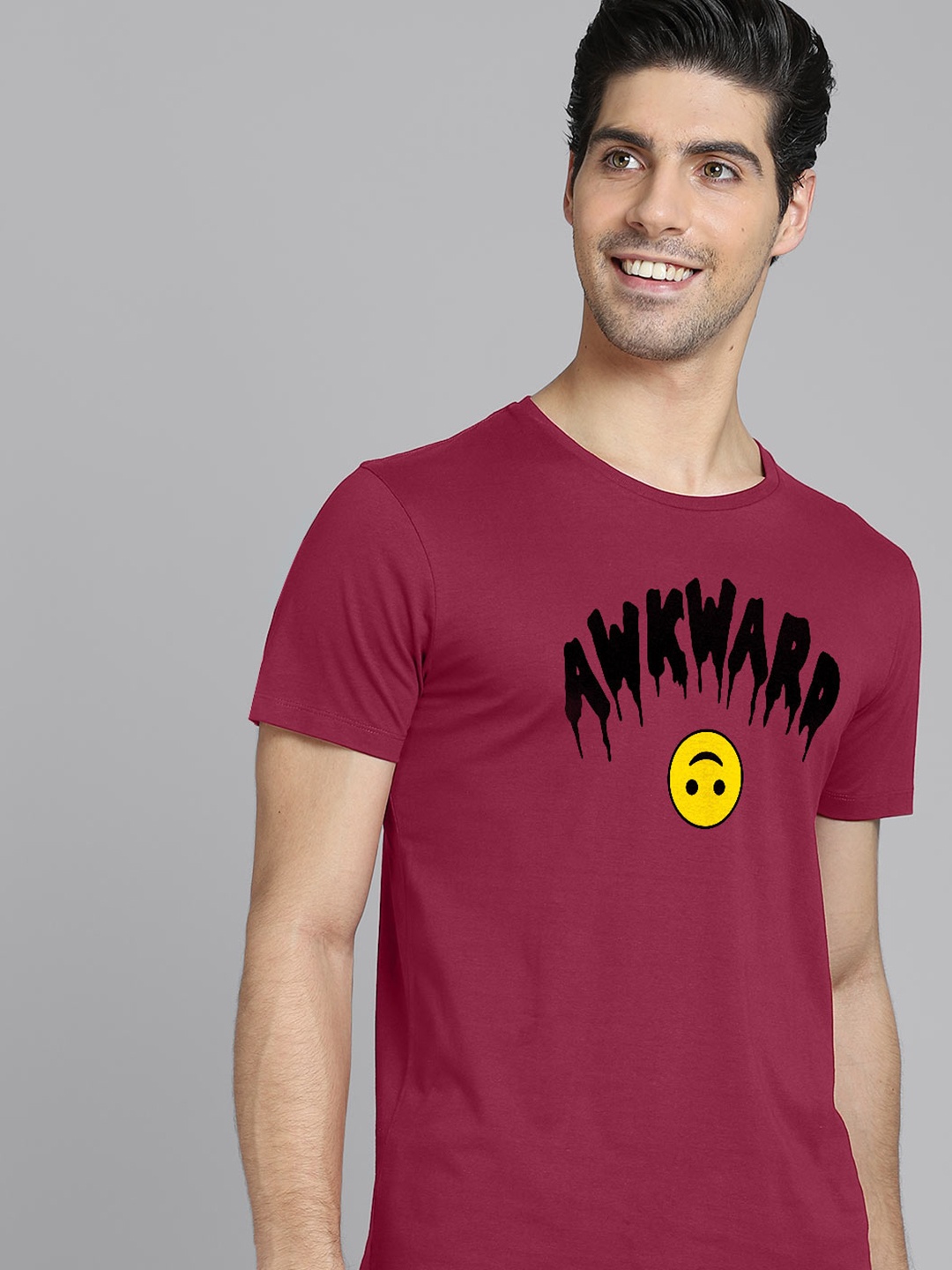 

Free Authority Men Maroon Typography Printed Cotton T-shirt