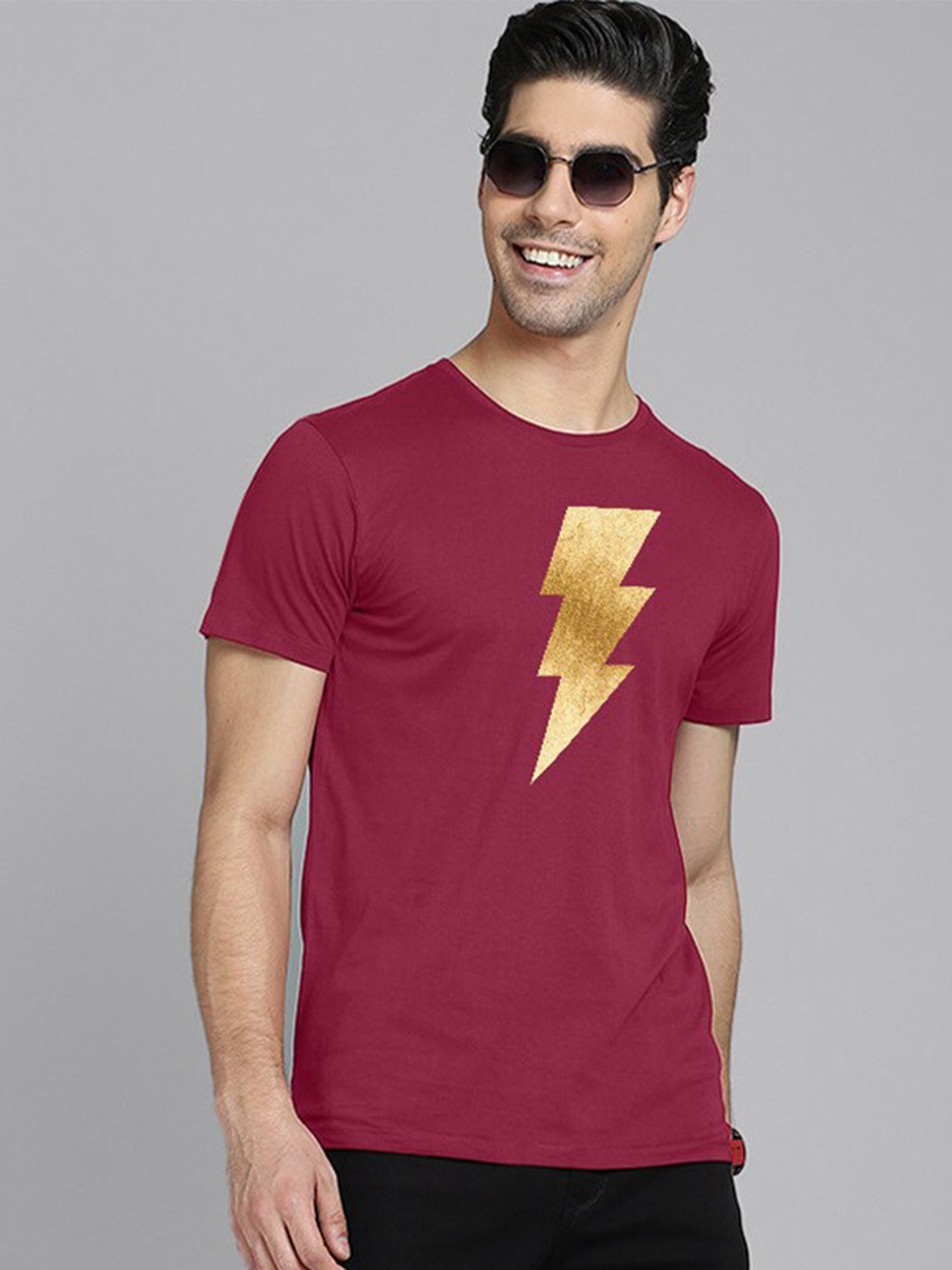 

Free Authority Shazam Men Red & Yellow Printed T-shirt