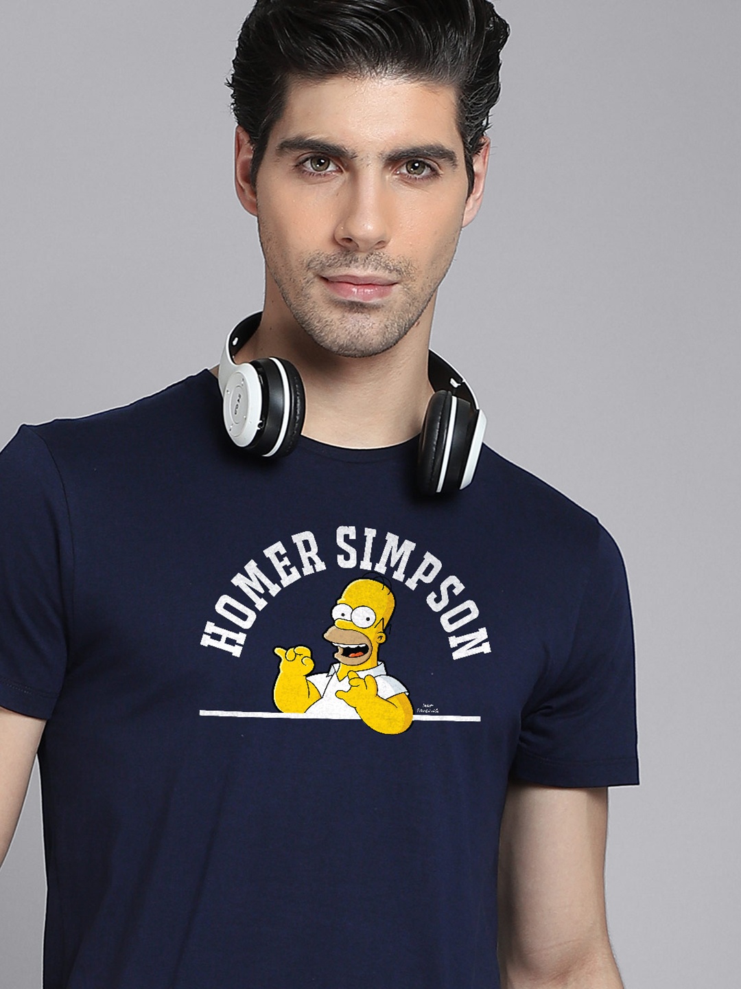 

Free Authority Men Navy Blue & Yellow The Simpsons Printed Pure Cotton T-shirt