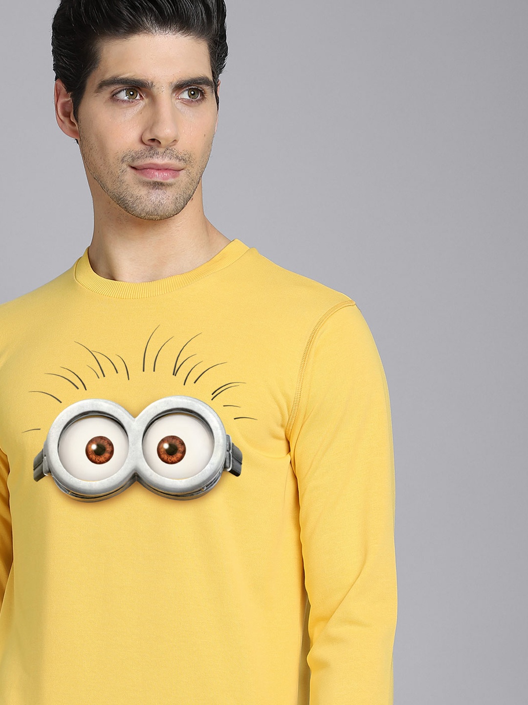 

Free Authority Men Yellow Minions Printed Sweatshirt