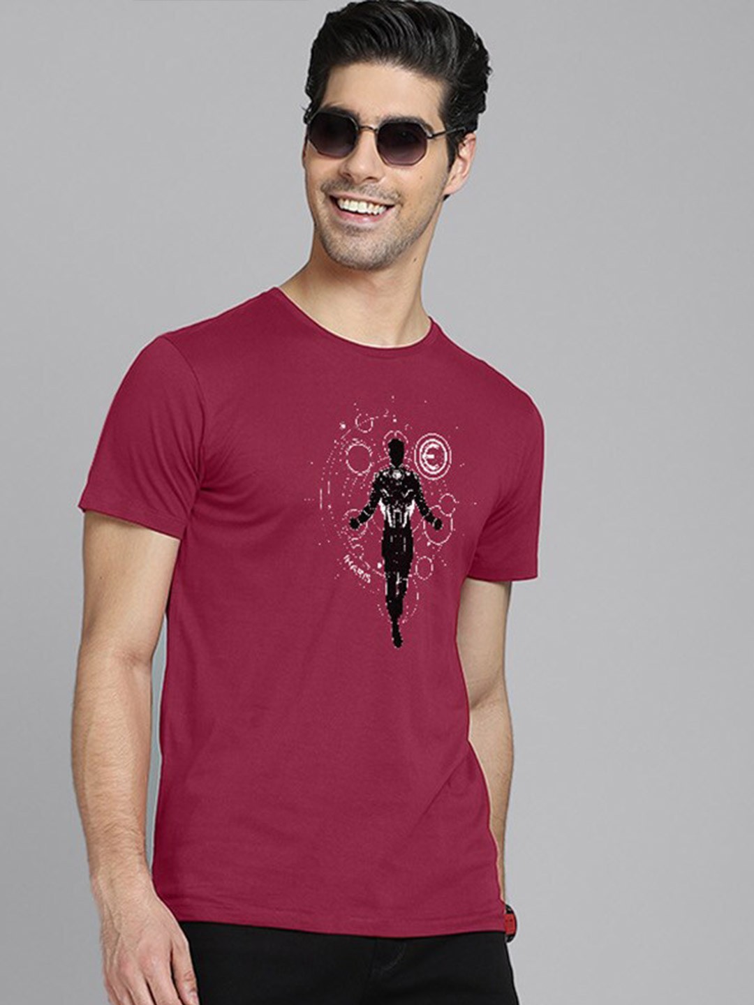 

Free Authority Men Red Eternals Printed Cotton T-shirt