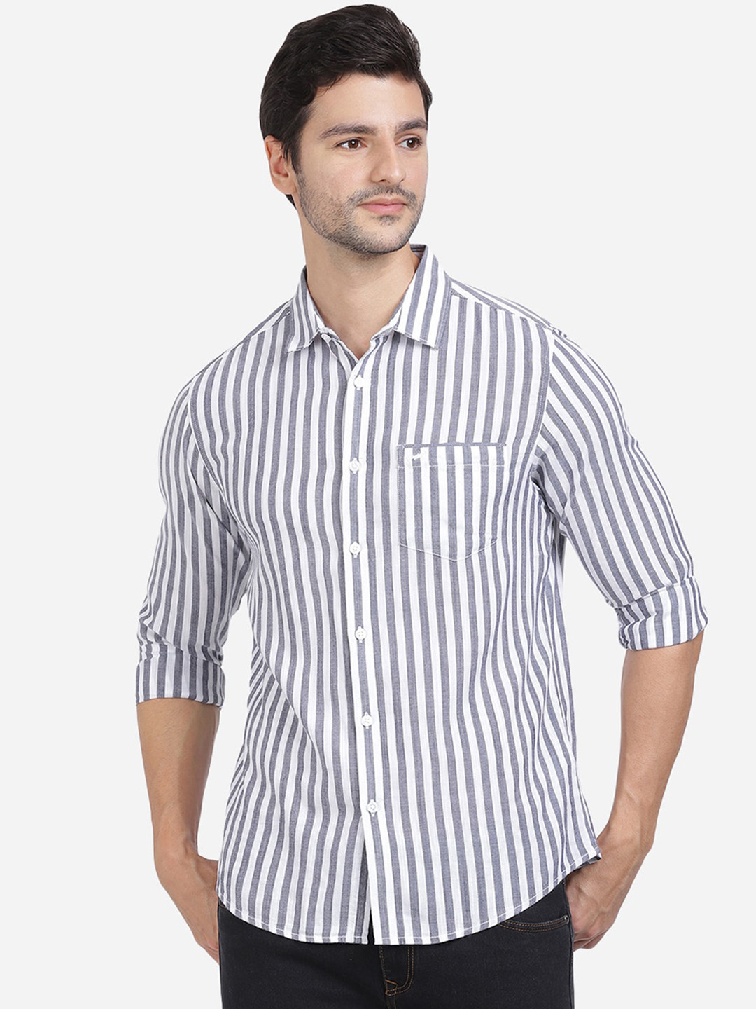 

Crocodile Men Grey Slim Fit Opaque Striped Casual Shirt