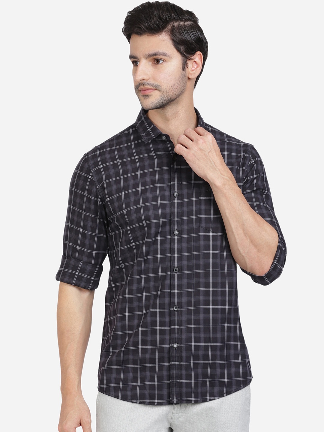 

Crocodile Men Black Slim Fit Opaque Checked Casual Shirt