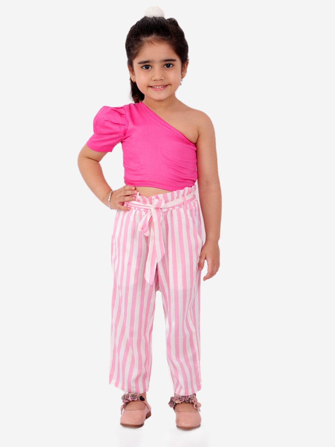 

Fairies Forever Girls White & Pink Top with Pyjamas