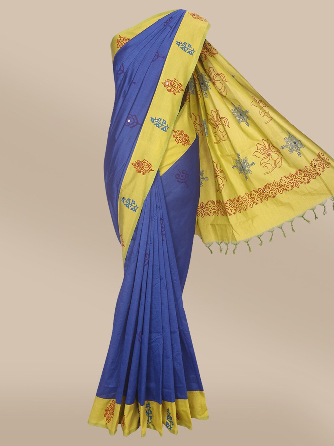 

The Chennai Silks Navy Blue & Green Floral Mirror Work Saree
