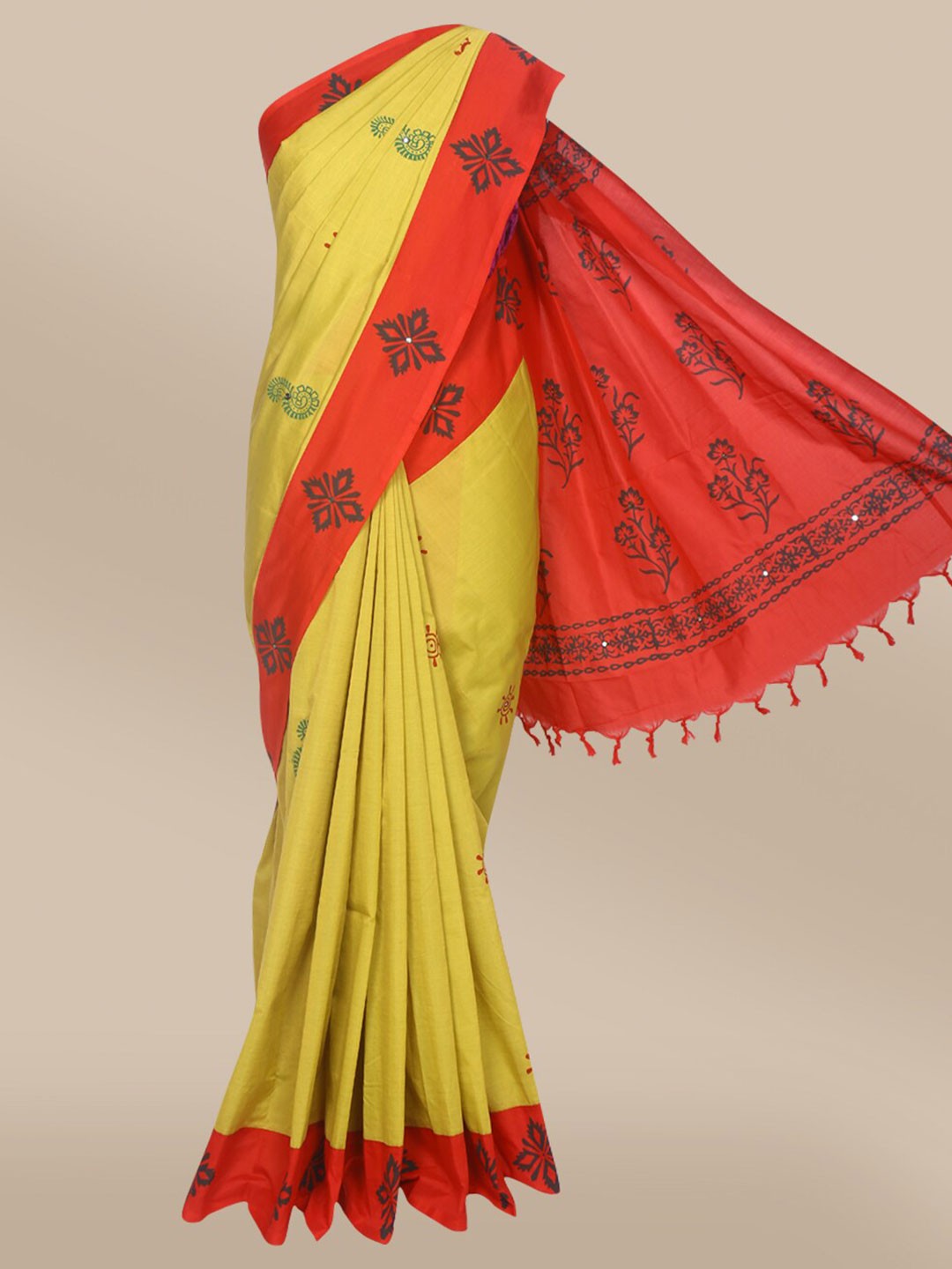 

The Chennai Silks Green & Red Floral Saree