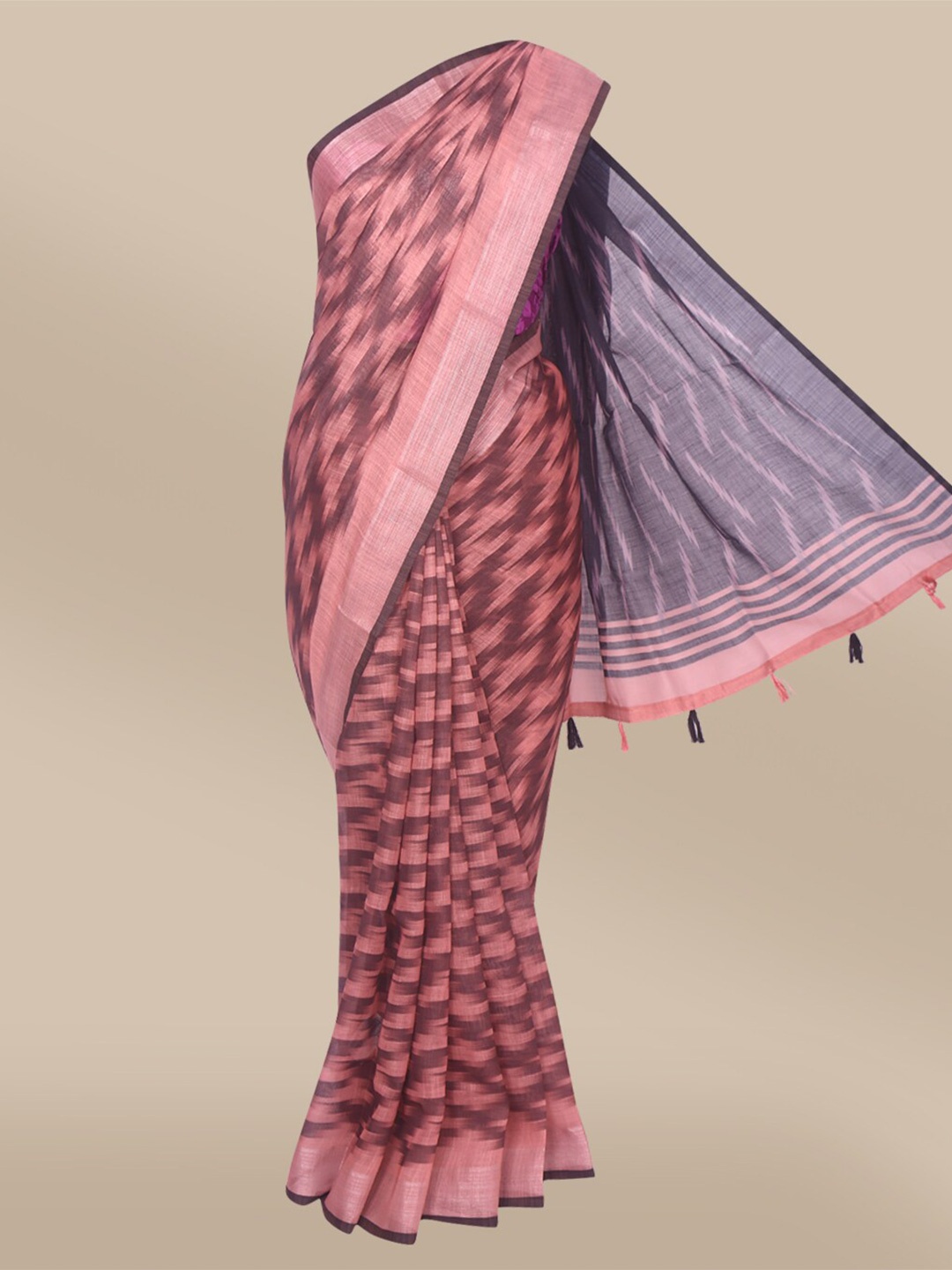 

The Chennai Silks Peach-Coloured & Brown Zari Linen Blend Saree