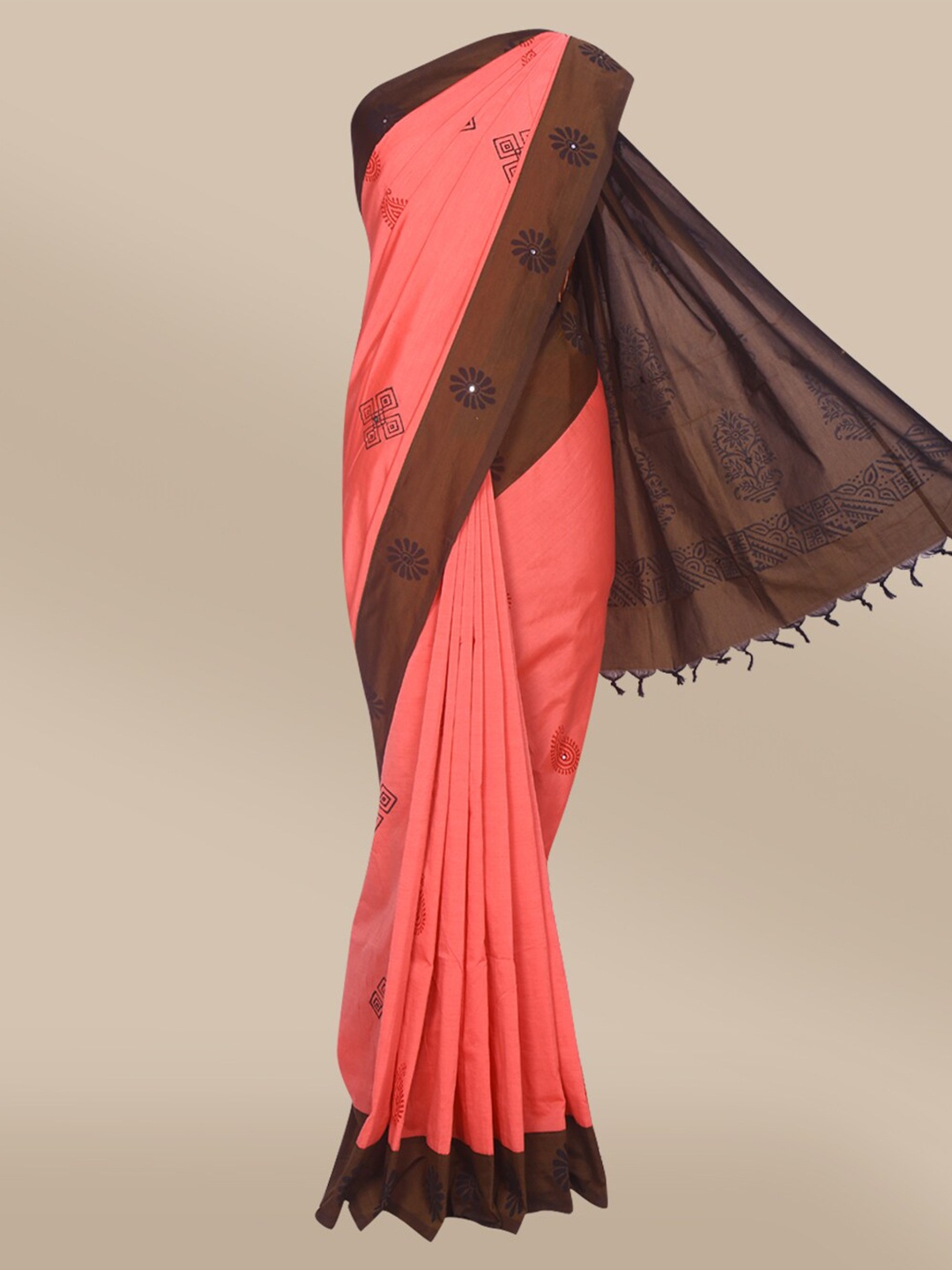 

The Chennai Silks Pink & Brown Ethnic Motifs Mirror Work Saree