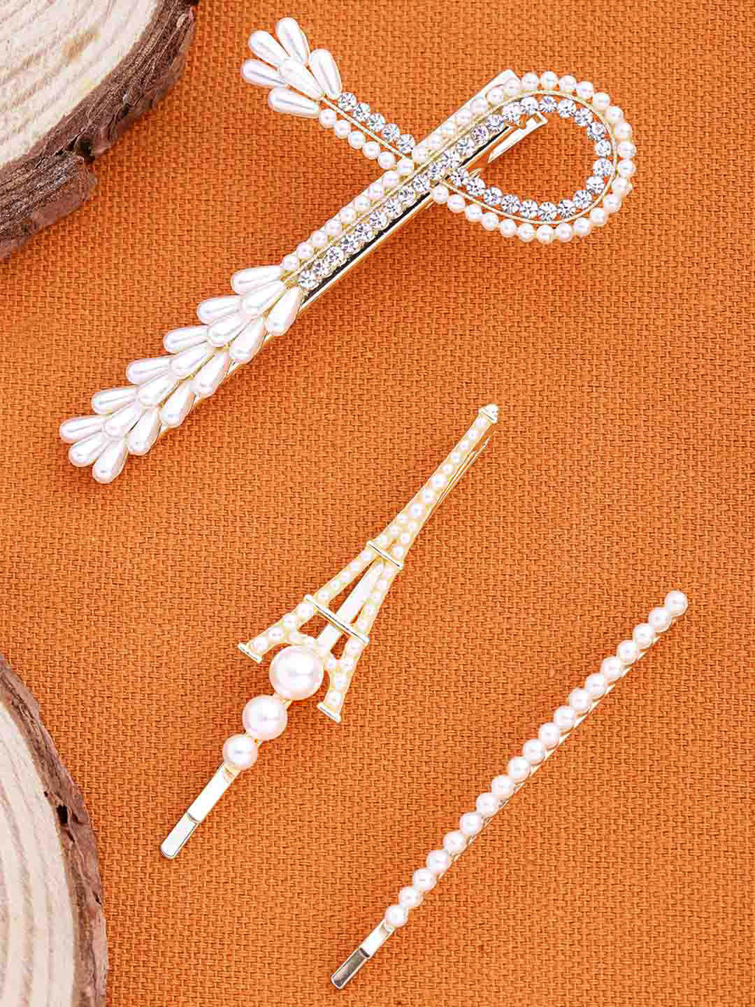 

Yellow Chimes Women White & Gold-Toned Set of 3 Bobby Pins
