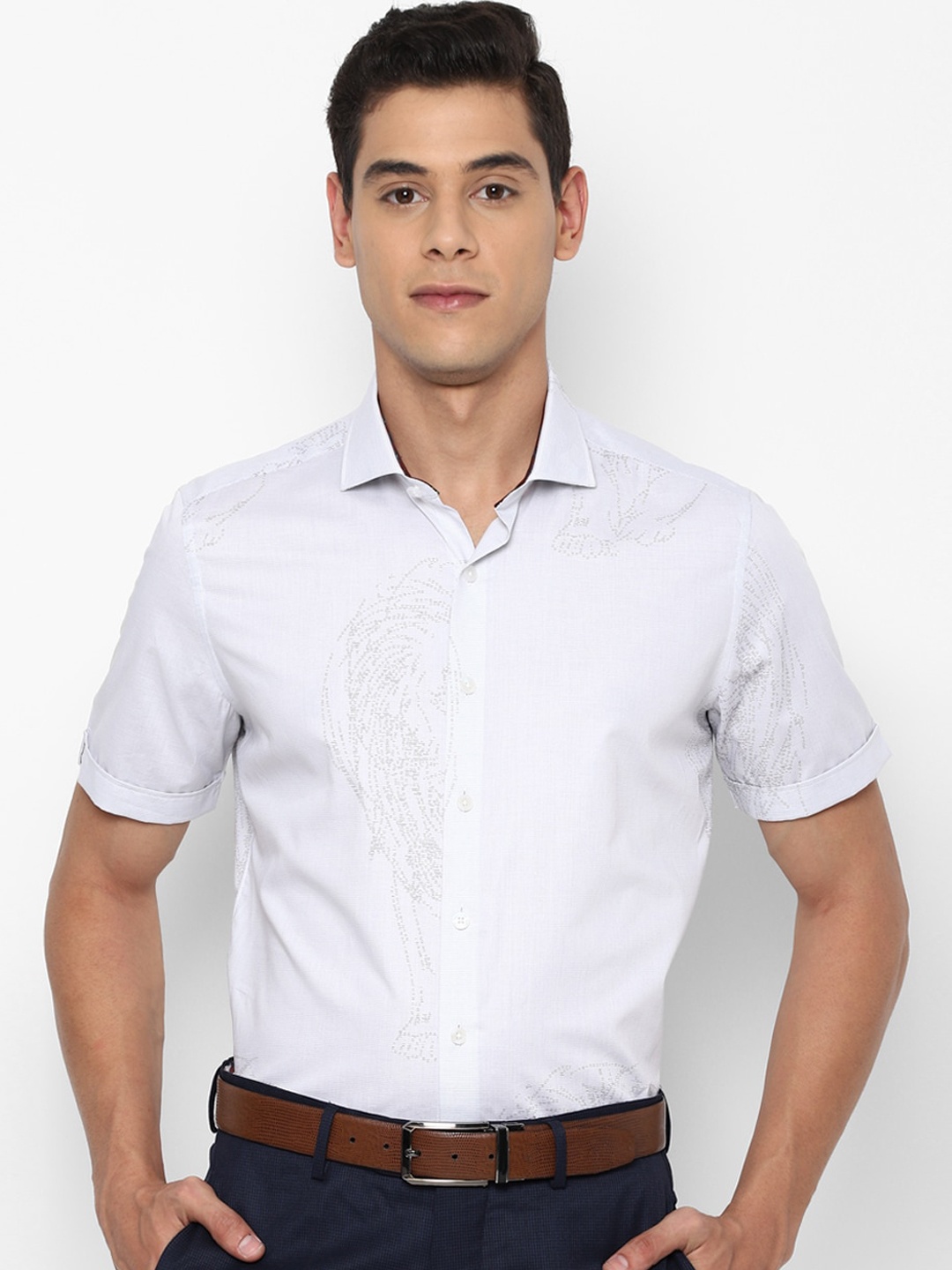 

SIMON CARTER LONDON Men White Self Design Slim Fit Cotton Casual Shirt