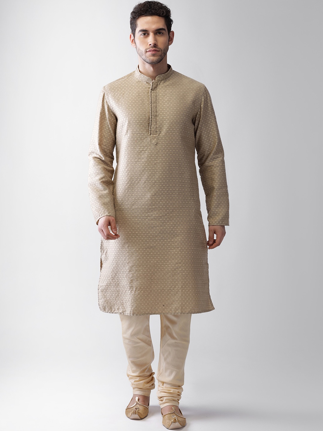 

Vartah Men Beige Embroidered Regular Kurta with Pyjamas