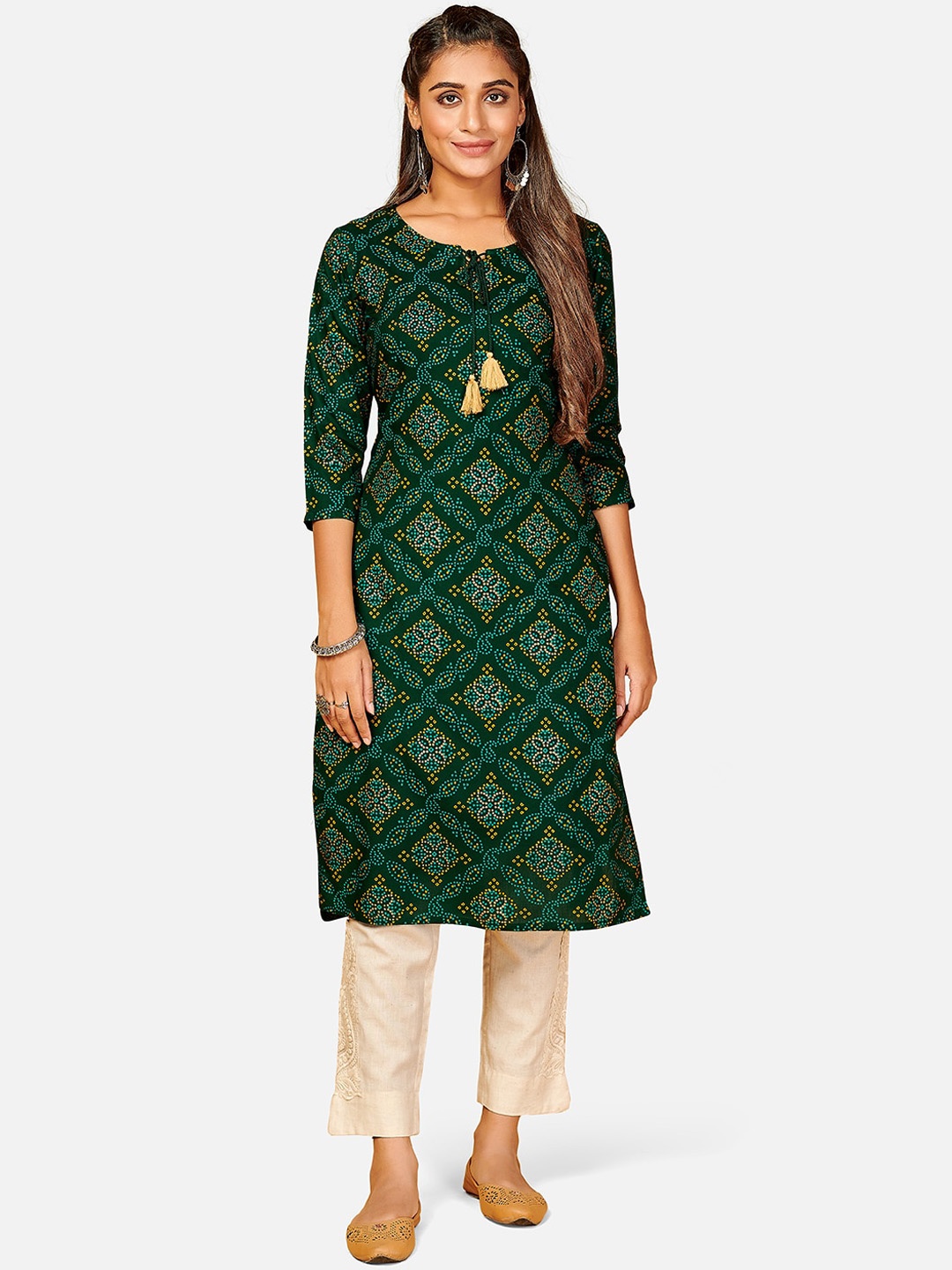 

Vbuyz Women Green Bandhani Keyhole Neck Kurta