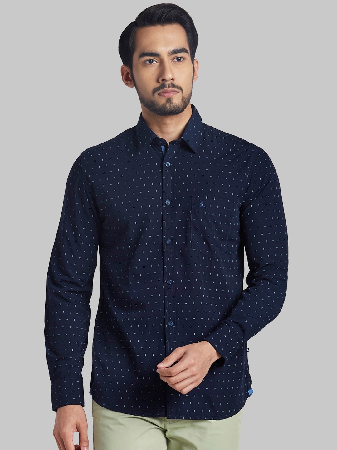

Parx Men Blue & White Slim Fit Opaque Printed Casual Shirt