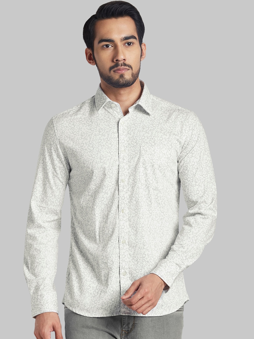 

Parx Men Off-White Slim Fit Opaque Printed Casual Shirt