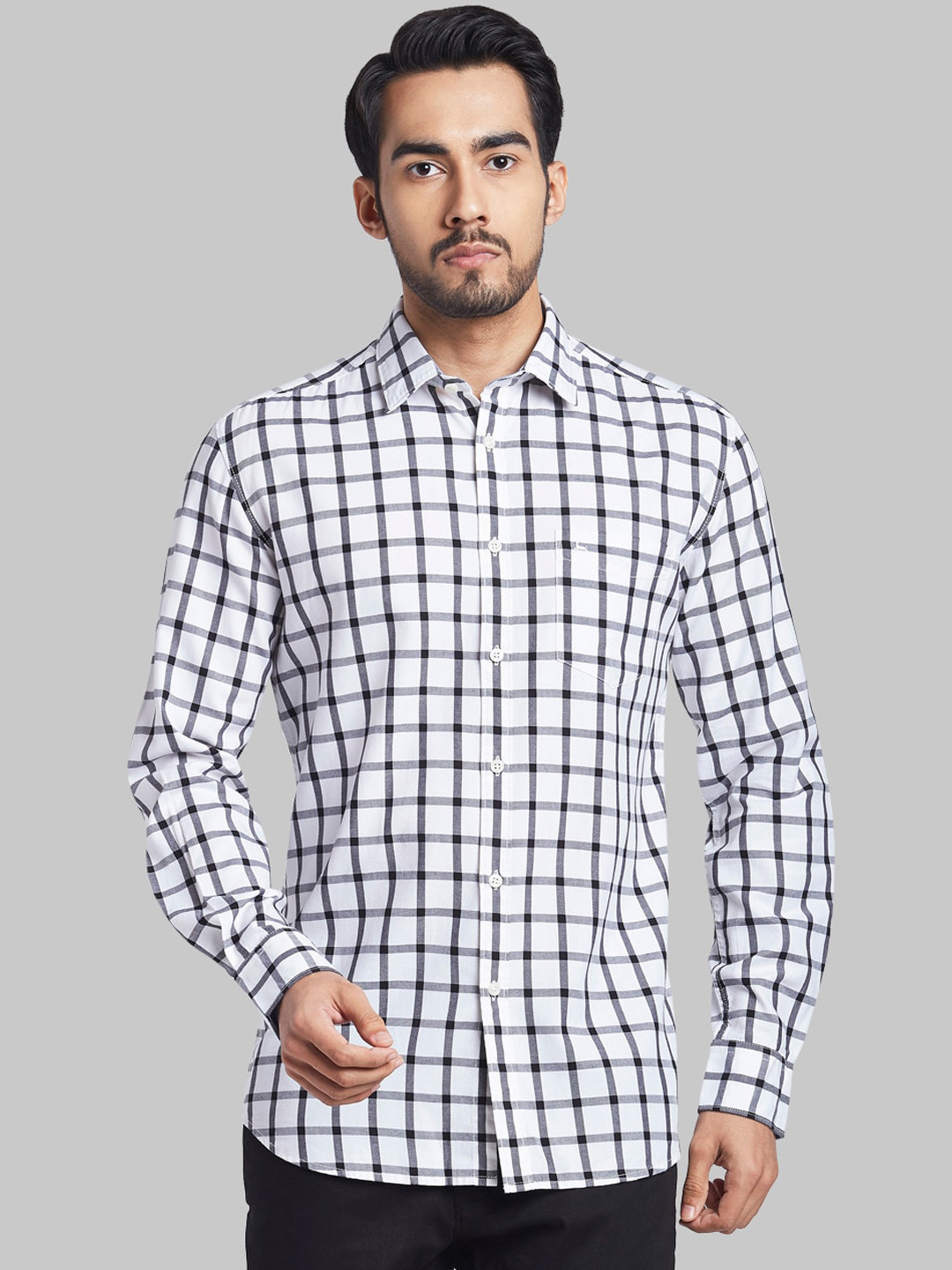 

Parx Men Black Slim Fit Opaque Checked Casual Shirt