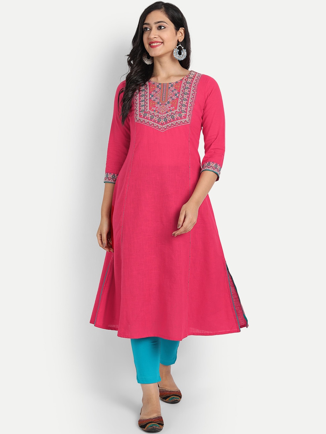 

SUTI Women Rose Thread Work Kurta