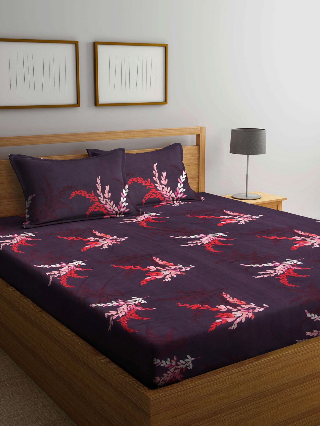 

Arrabi Brown Floral 300 TC King Bedsheet with 2 Pillow Covers