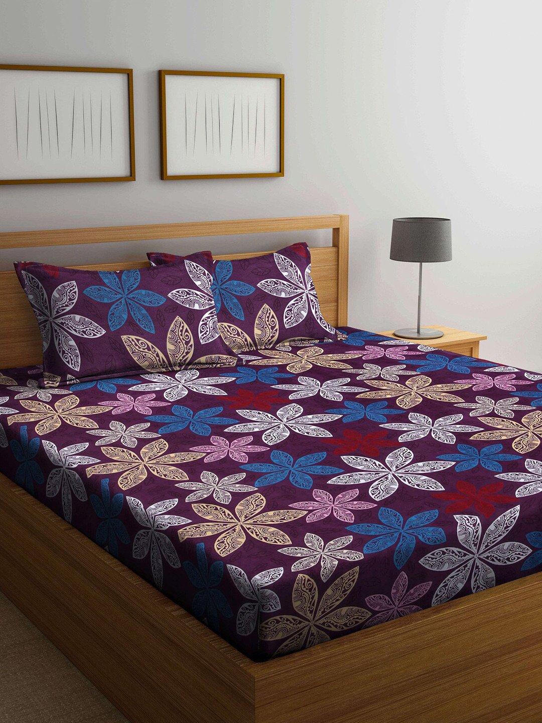 

Arrabi Violet & Red Floral 300 TC King Bedsheet with 2 Pillow Covers