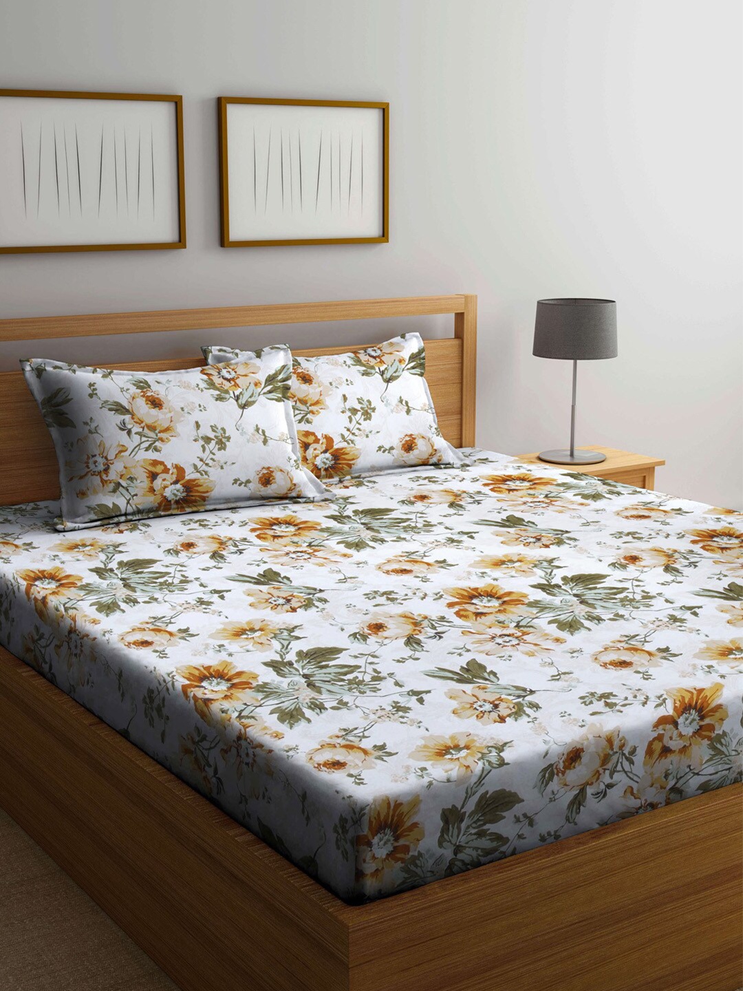 

Arrabi White & Green Floral 300 TC King Bedsheet with 2 Pillow Covers