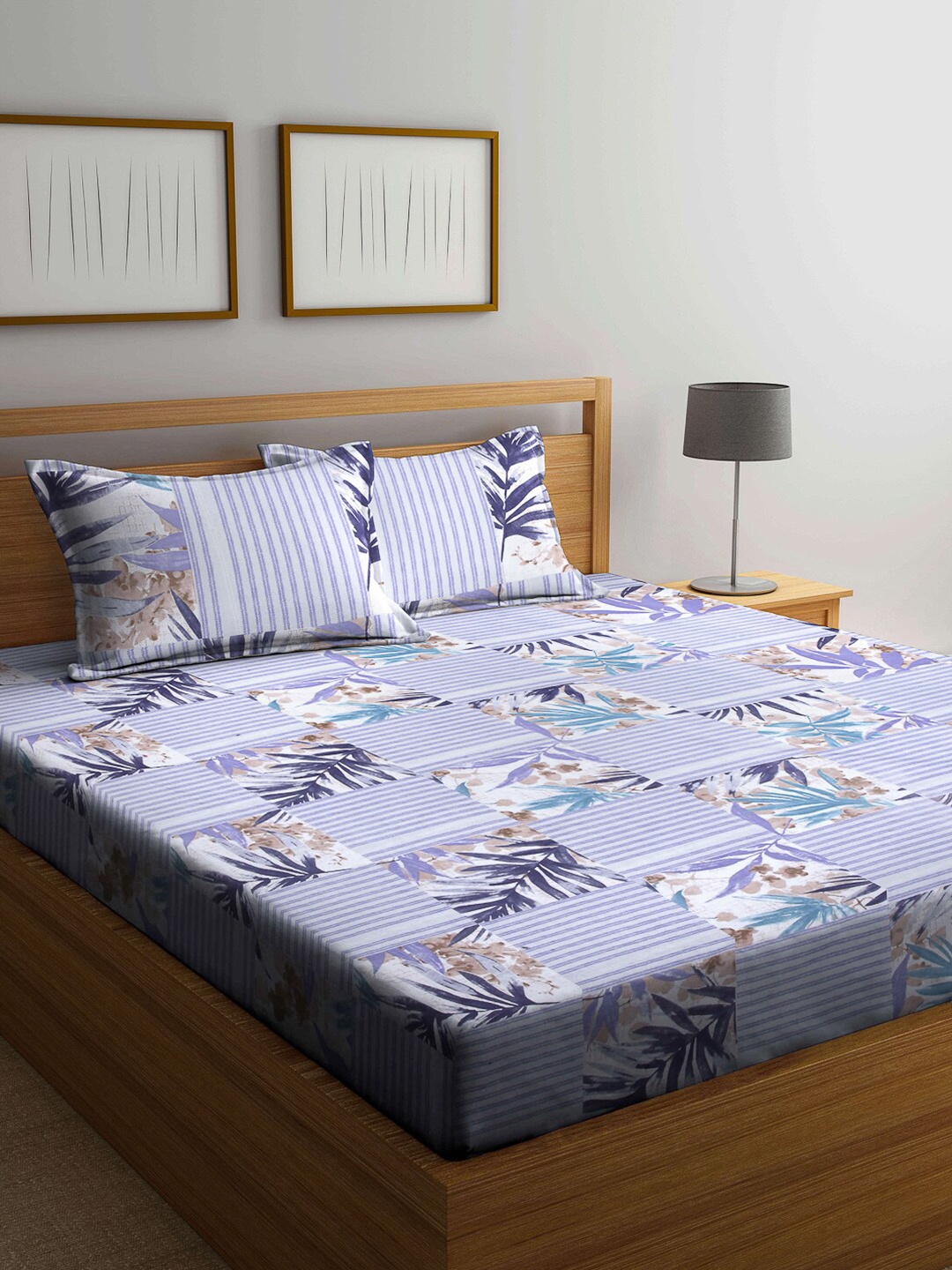 

Arrabi White & Blue Floral 300 TC King Bedsheet with 2 Pillow Covers