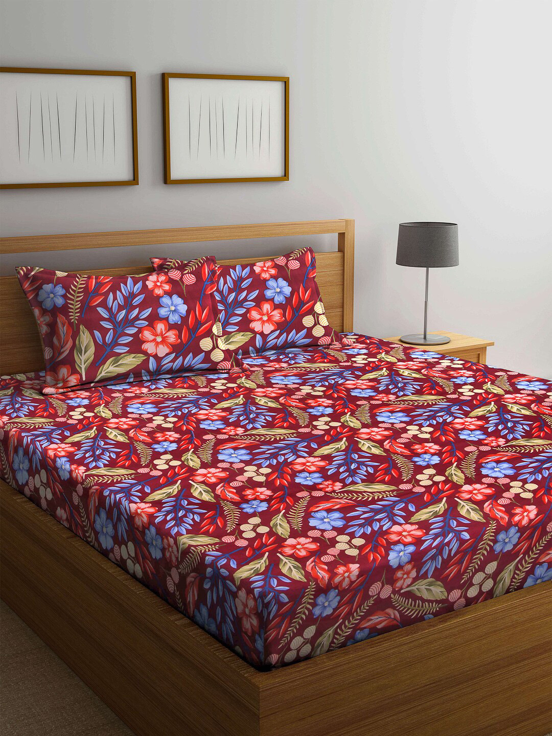 

Arrabi Maroon & Blue Floral Printed 300 TC Super King Bedsheet with 2 Pillow Covers
