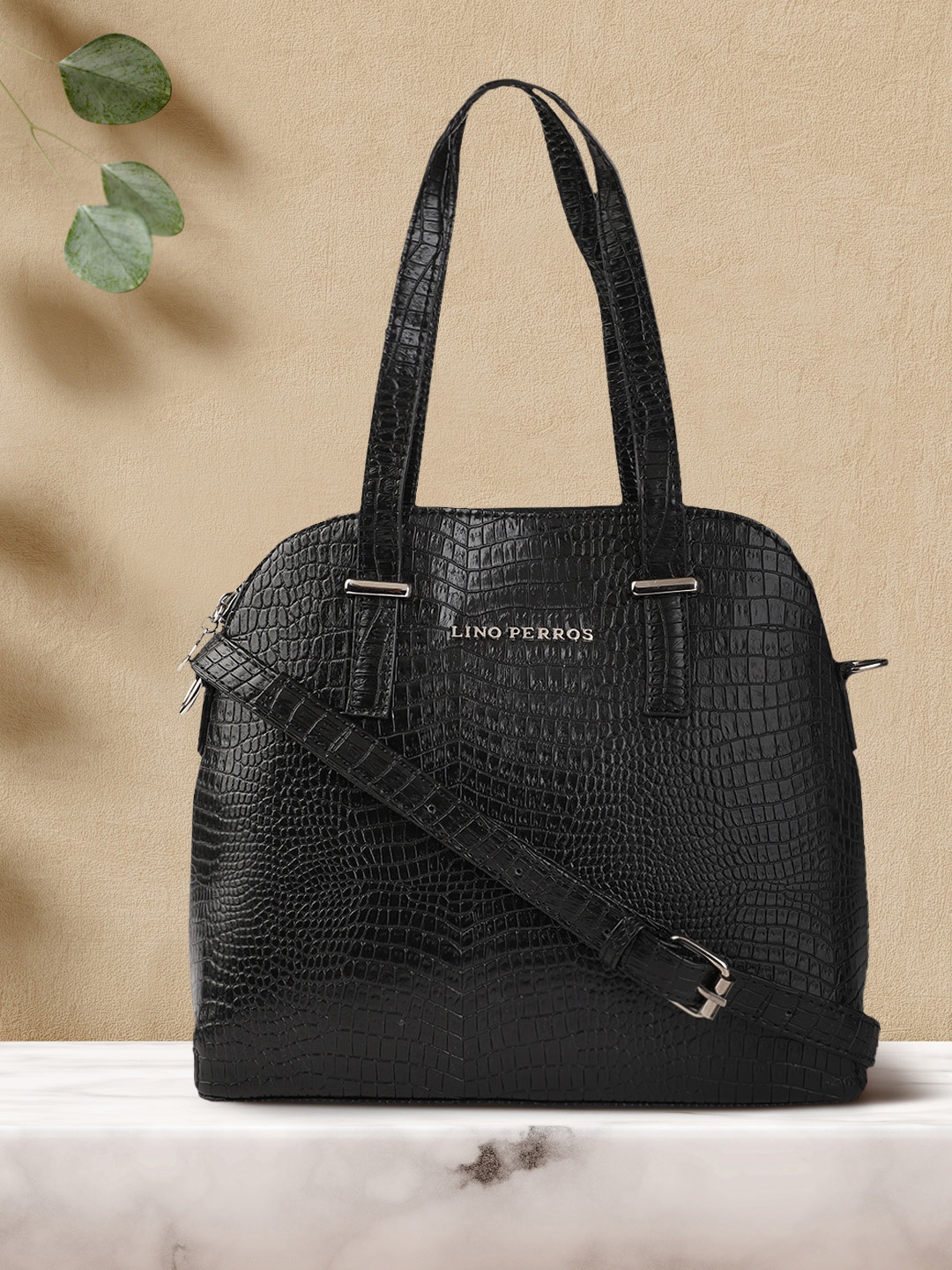 

Lino Perros Black Snakeskin Textured Structured Handheld Bag