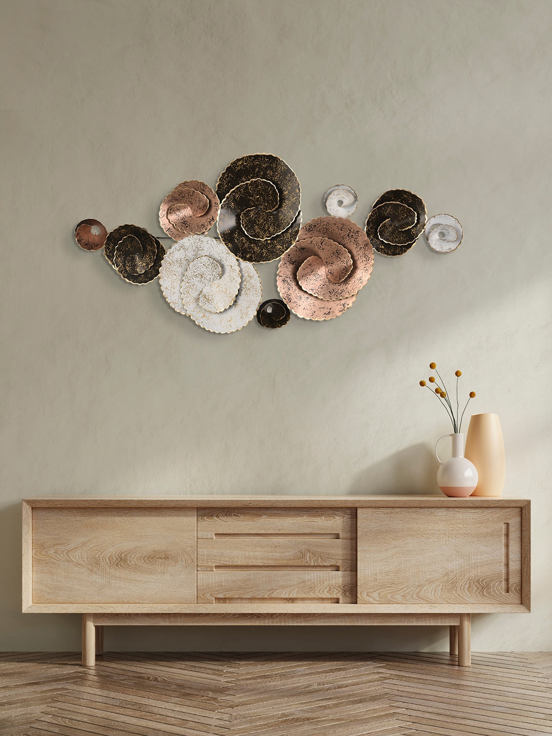 

green girgit Bronze & White Floral Shavings Wall Decor